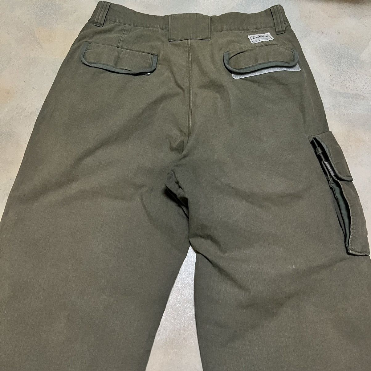 L.L. Bean L. L. Bean Cargo Pants Baggy Style Size US 31 - 19 Thumbnail