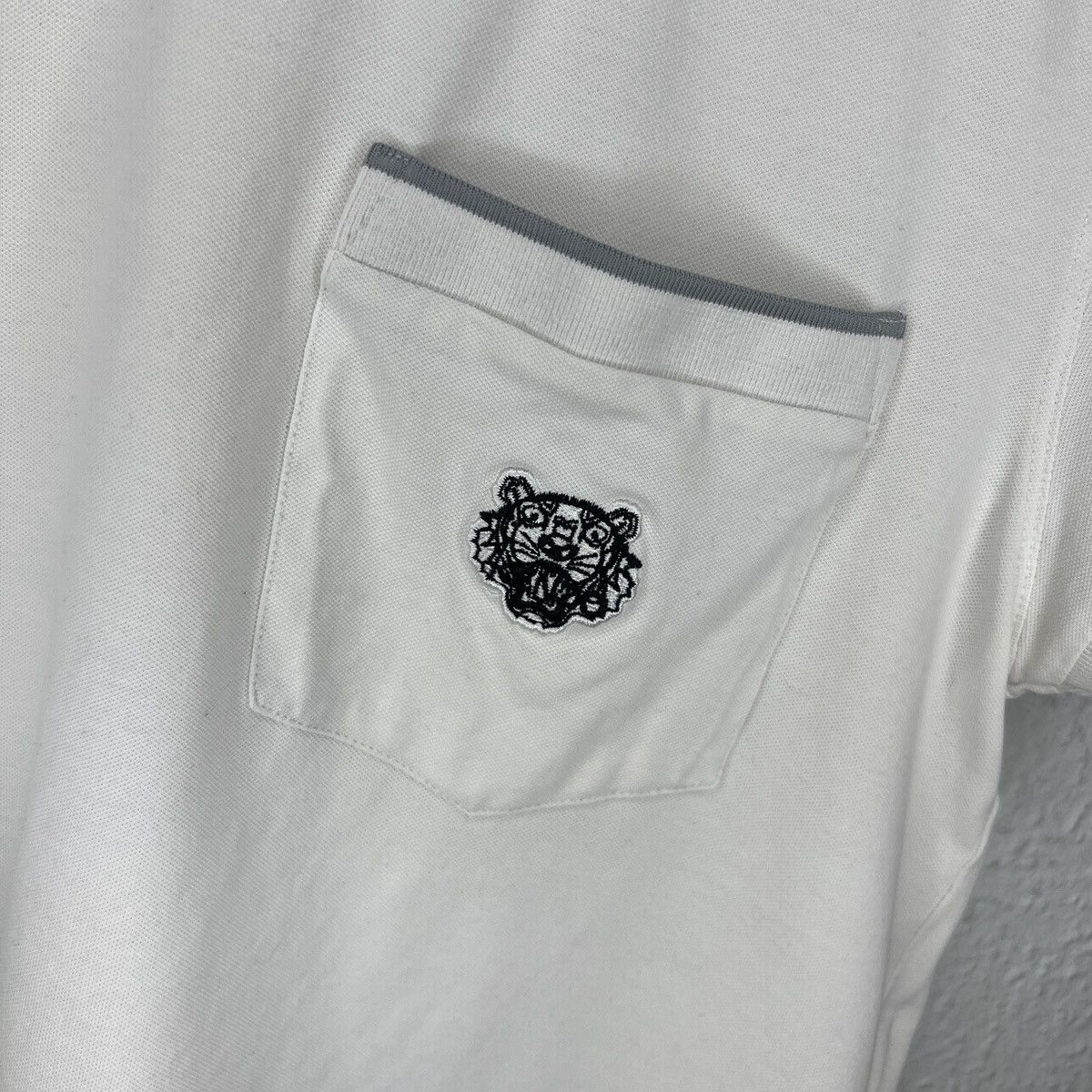 Kenzo × Vintage Vintage Y2K KENZO Tiger Luxury T-shirt Retro Style Size S / US 4 / IT 40 - 4 Thumbnail