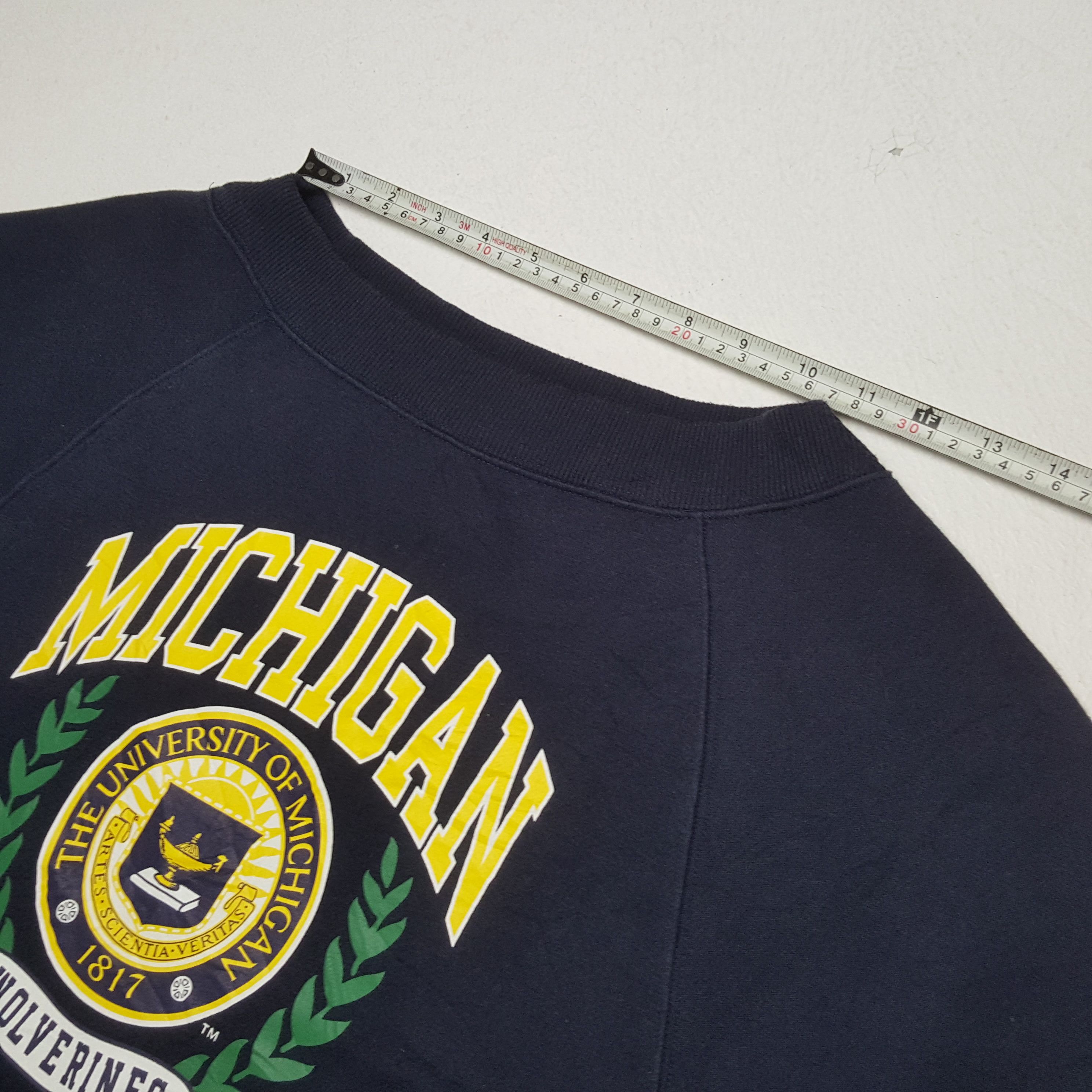 UNIVERSITY OF MICHIGAN WOLVERINES Streetwear Sweatshirt
