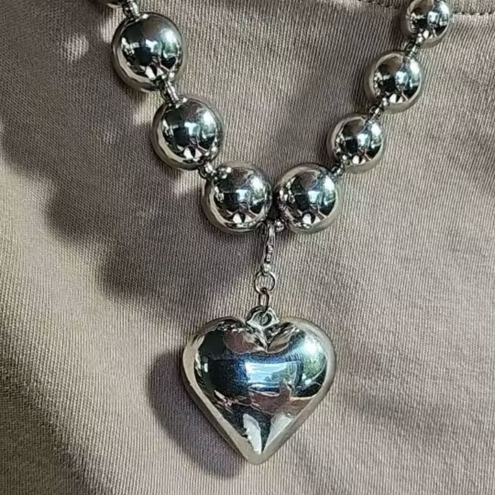 Other Large Heart Beaded Necklace Choker Size ONE SIZE - 3 Thumbnail