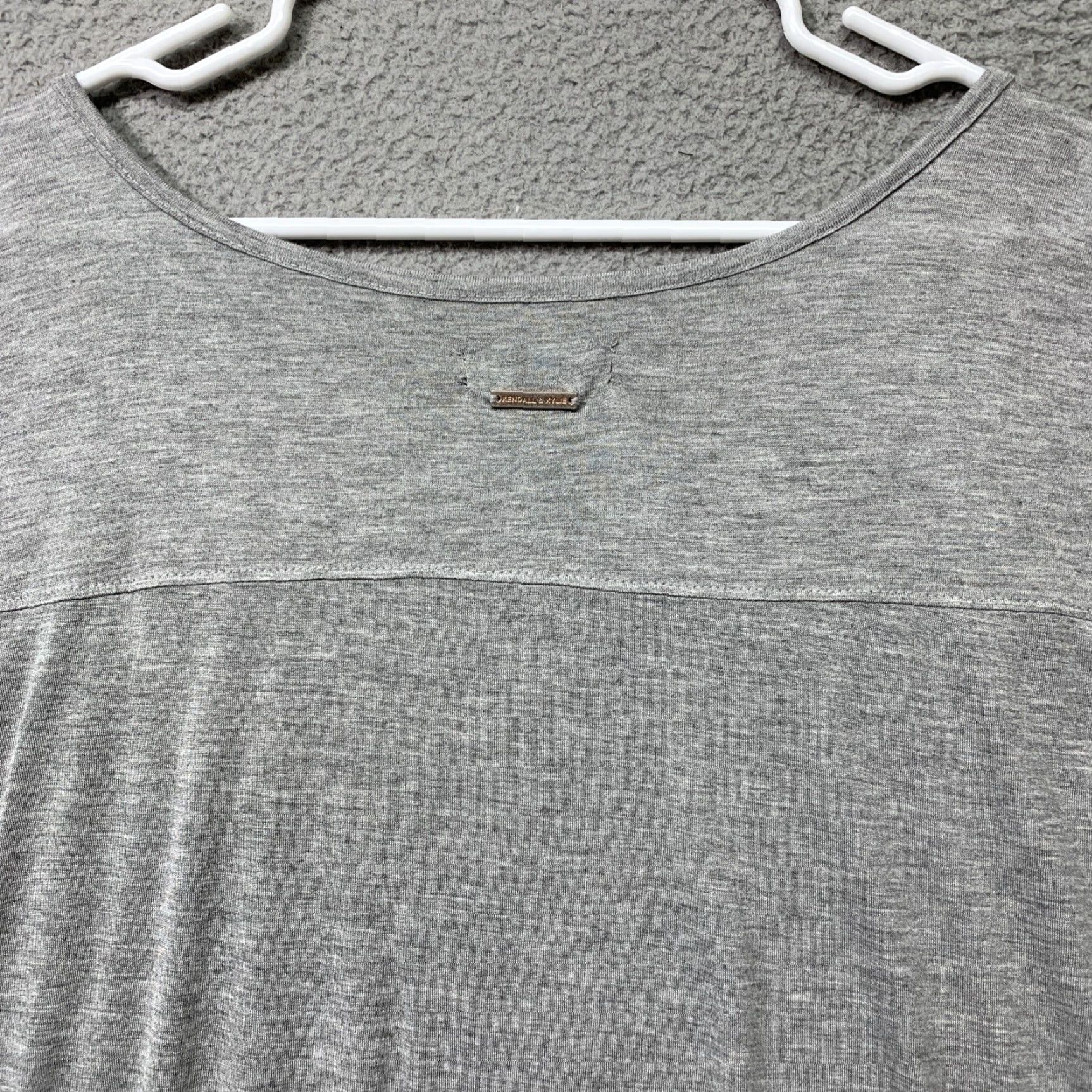 Vintage NEW Kendall & Kylie Cropped T-Shirt Jr. Misses Large Lt Gray Lightweight NWOT Womens/Men? Size L / US 10 / IT 46 - 5 Thumbnail