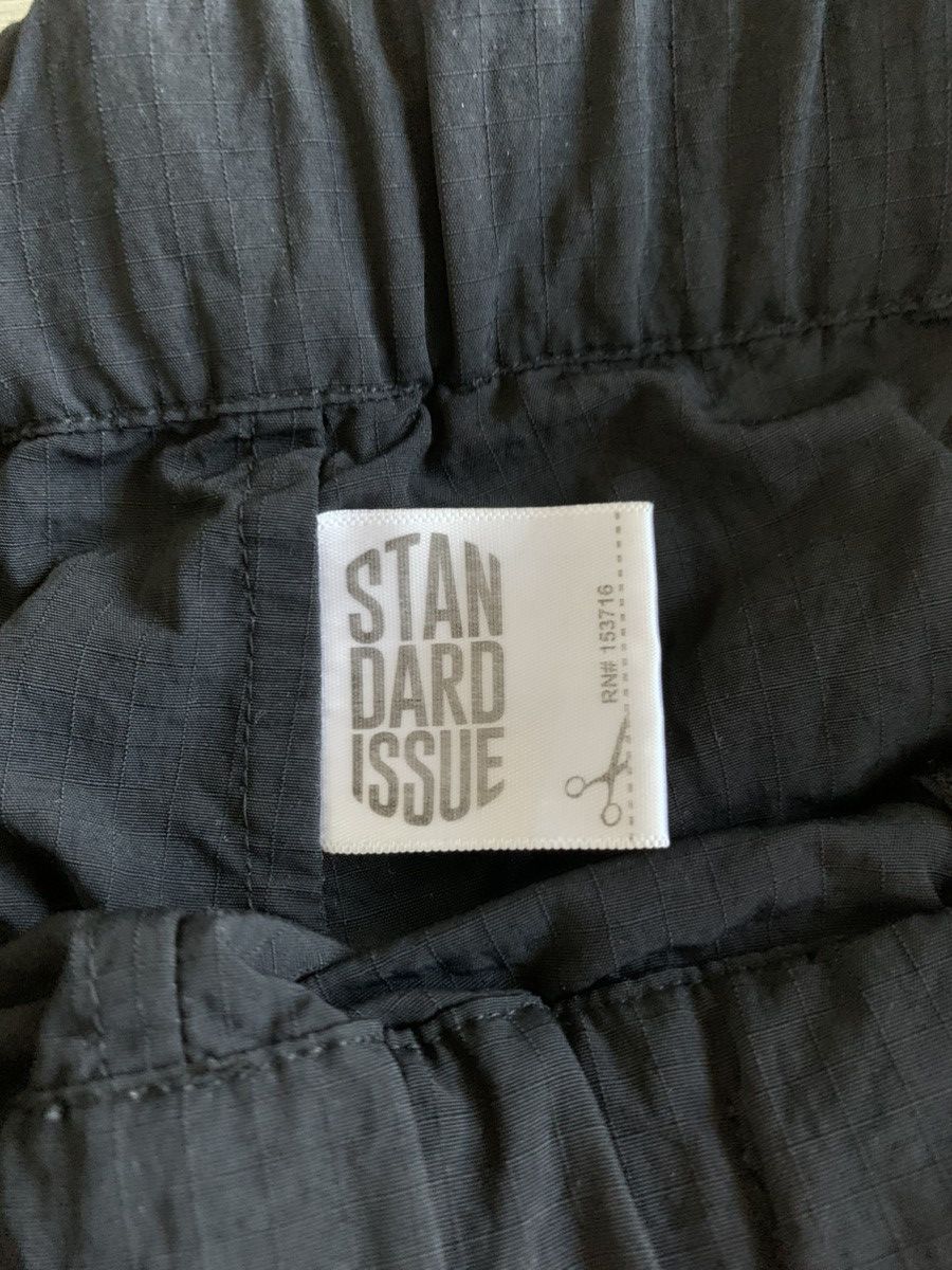 Standard Issue Nyc Standard Issue Tees Black AT Shorts Size US 34 / EU 50 - 4 Thumbnail