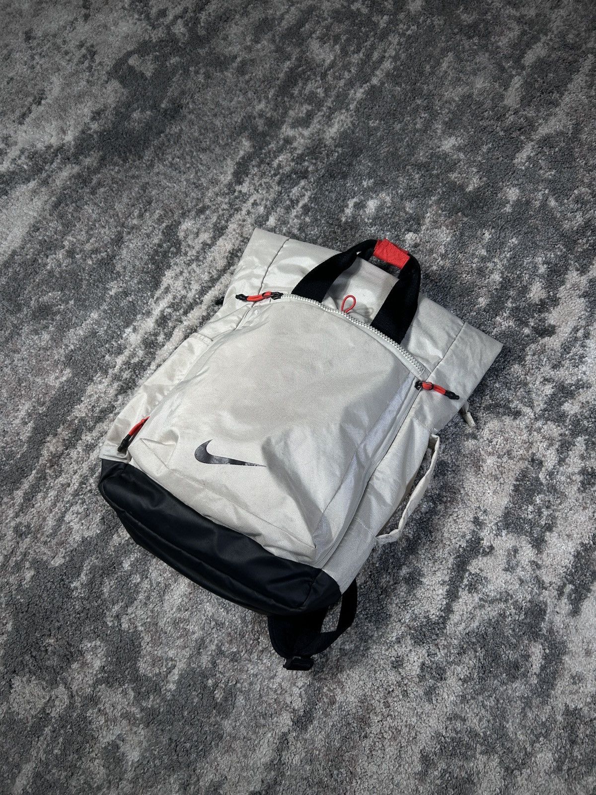Nike × Vintage Nike NK VPR ENRGY Vintage Outdoor Bagpack Size ONE SIZE - 2 Thumbnail