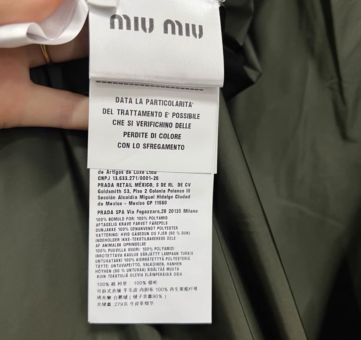Miu Miu Miu Miu Embroidered Logo Cotton Coat with Fur Collar J41 Size S / US 4 / IT 40 - 4 Thumbnail