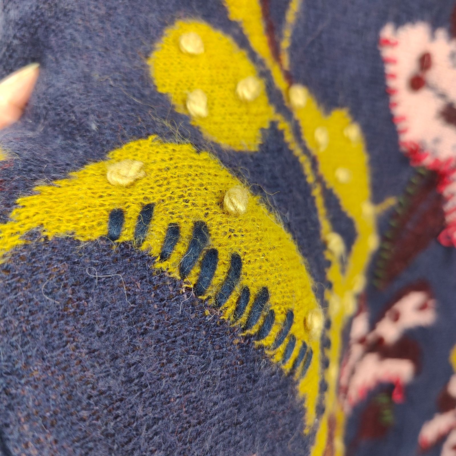 Zara Zara Sweater Womens Medium Floral Embroidered Tapestry Size M / US 6-8 / IT 42-44 - 8 Thumbnail