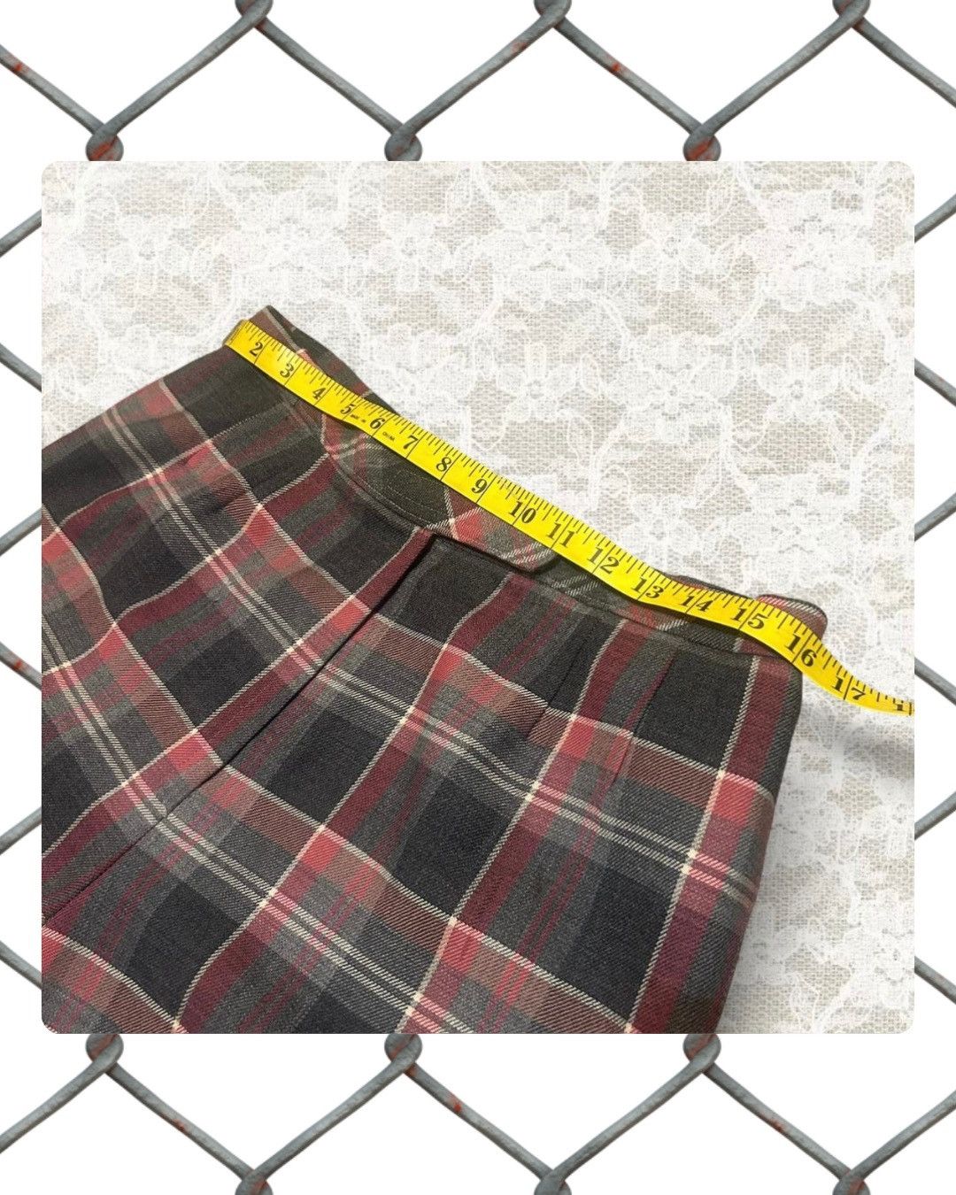 Other vintage red and black tartan golfing pants Size 31" - 7 Thumbnail