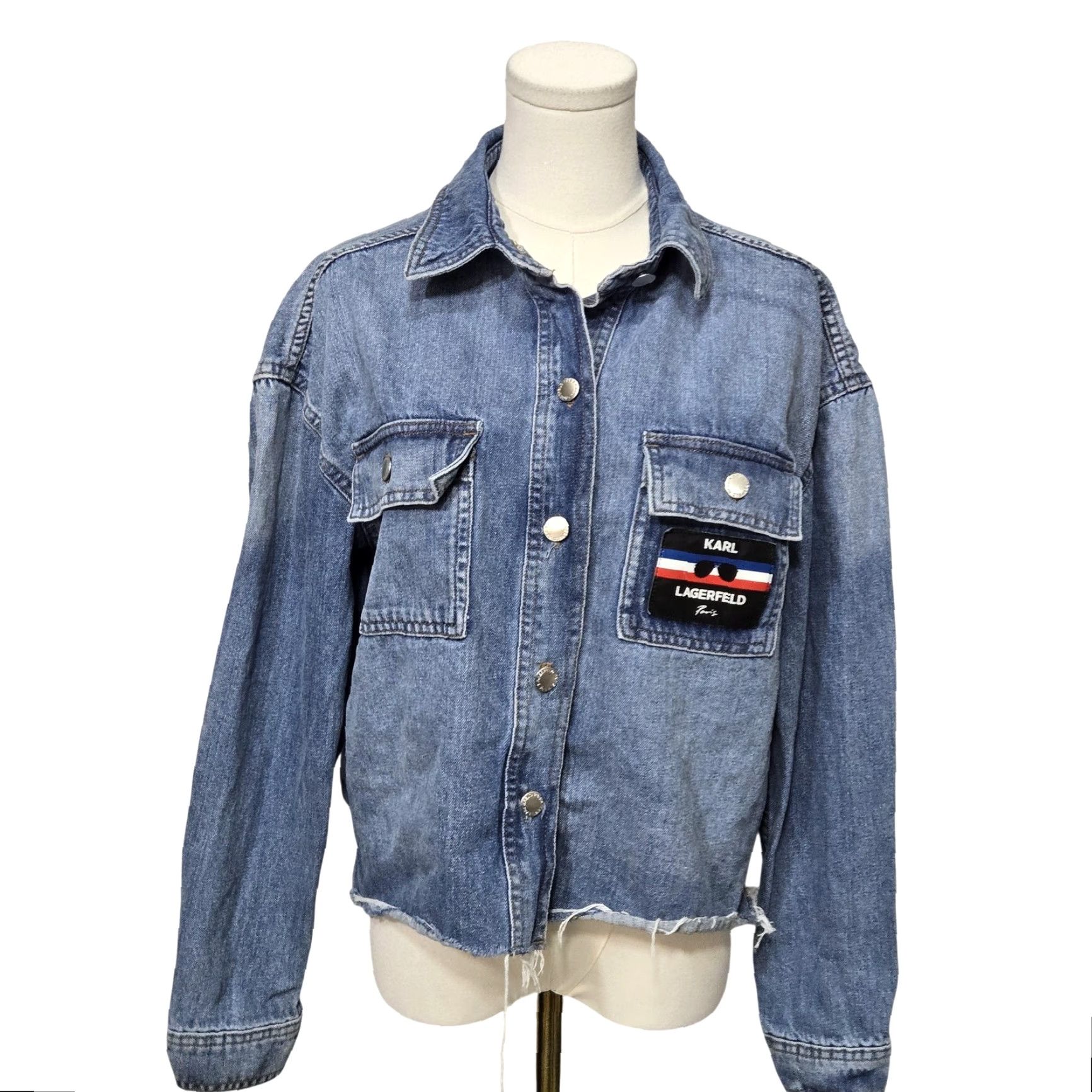 Karl Lagerfeld Karl Lagerfeld Jacket Womens Medium Blue Denim Raw Hem Logo Patch Paris Trucker Size M / US 6-8 / IT 42-44 - 2 Thumbnail