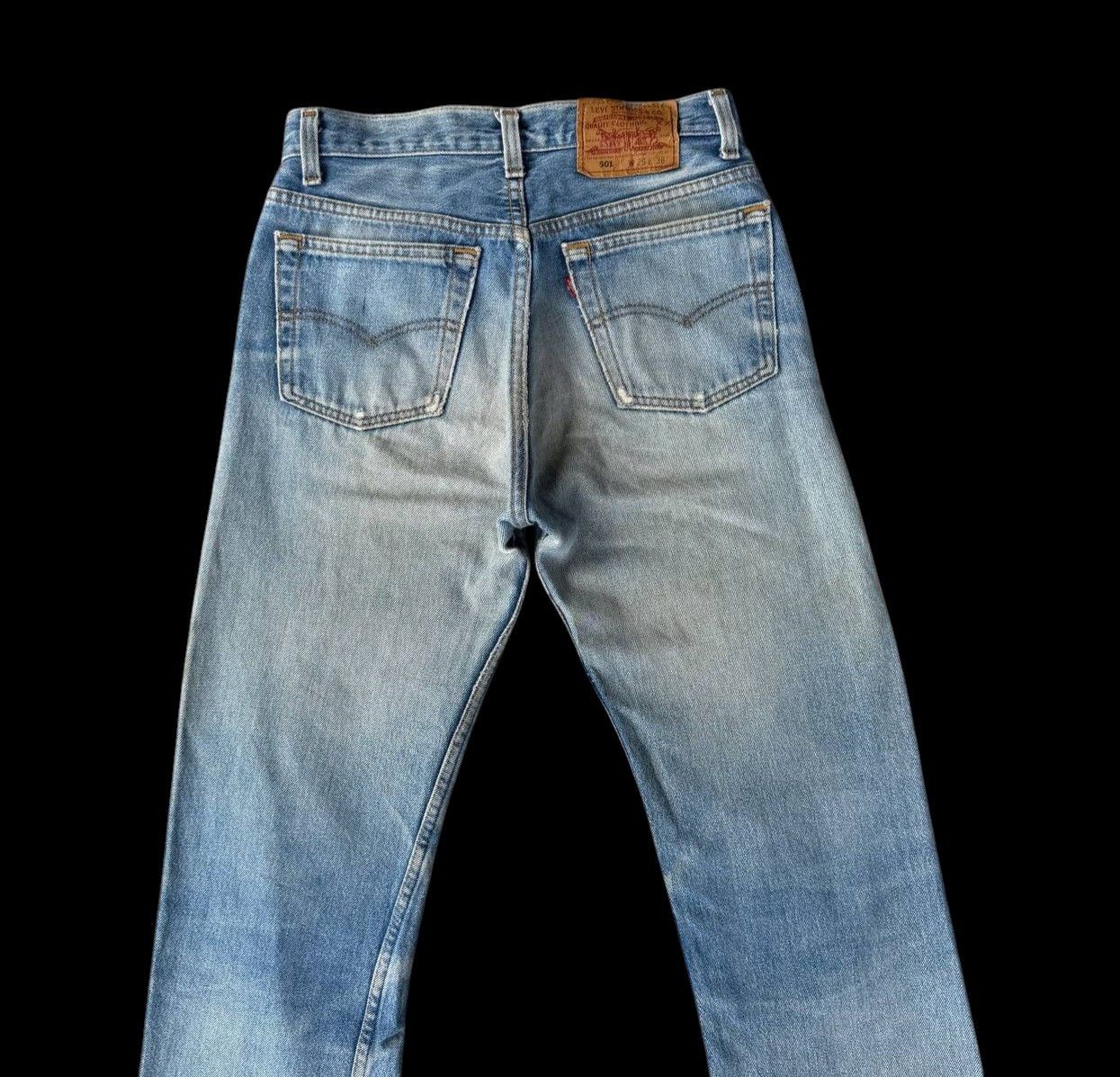 Levi's VTG LEVIS 501 YEARS 93 DISTRESSED DENIM KURT COBAIN STYLE Size US 28 / EU 44 - 13 Thumbnail
