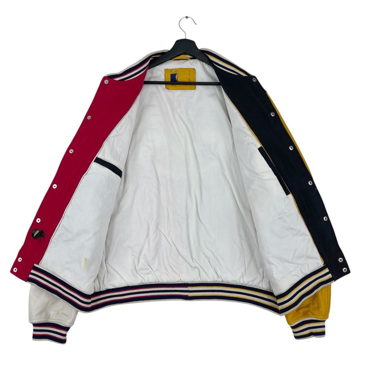 Gant Gant Badge Varsity Size US L / EU 52-54 / 3 - 7 Thumbnail