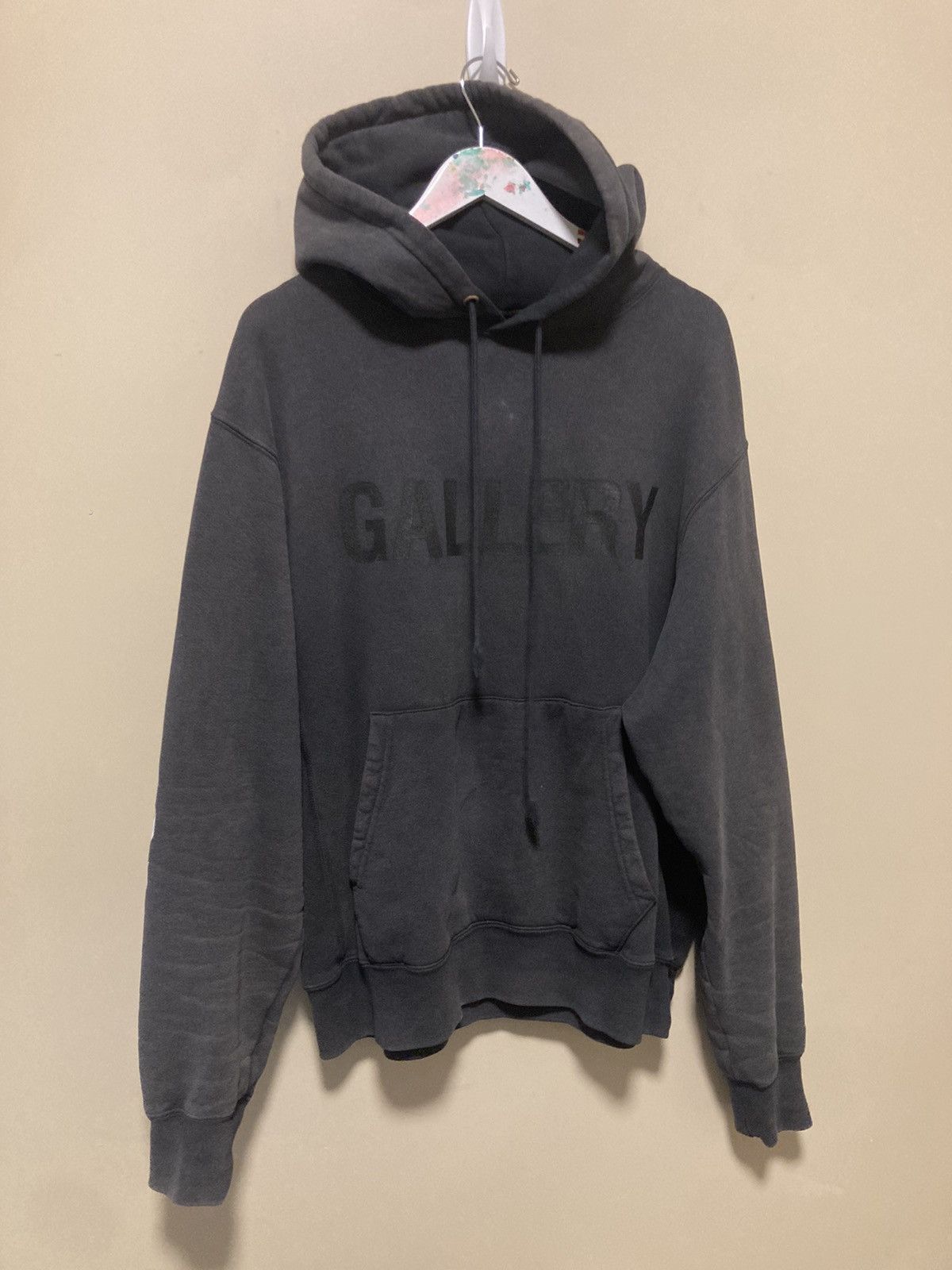 image of Gallery Dept OG Flame Vintage Wash Hoodie Size M in Black, Men's