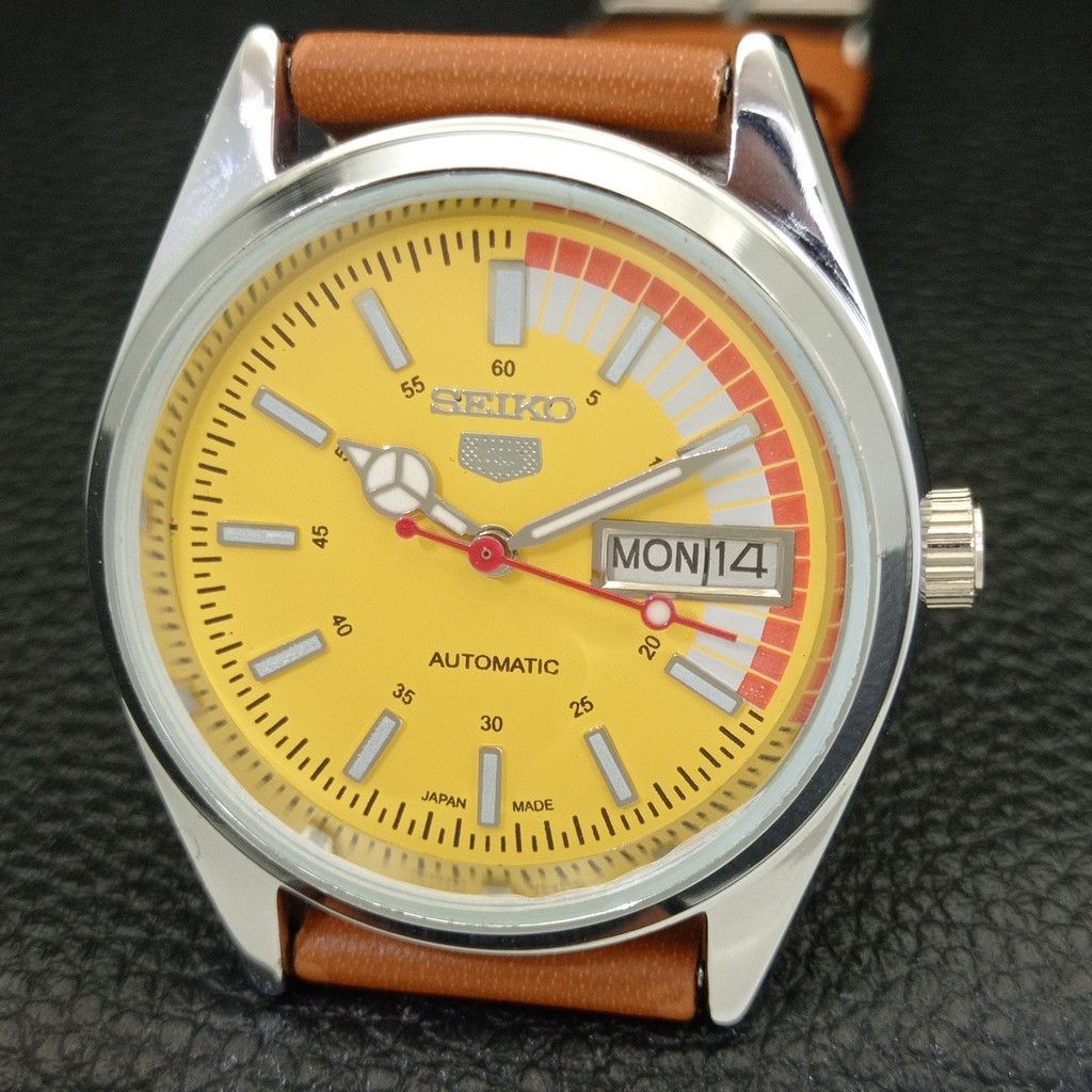 Seiko REFURBISHED VINTAGE SEIKO 5 AUTO JAPAN MENS WATCH a440732 Size 38 - 3 Thumbnail