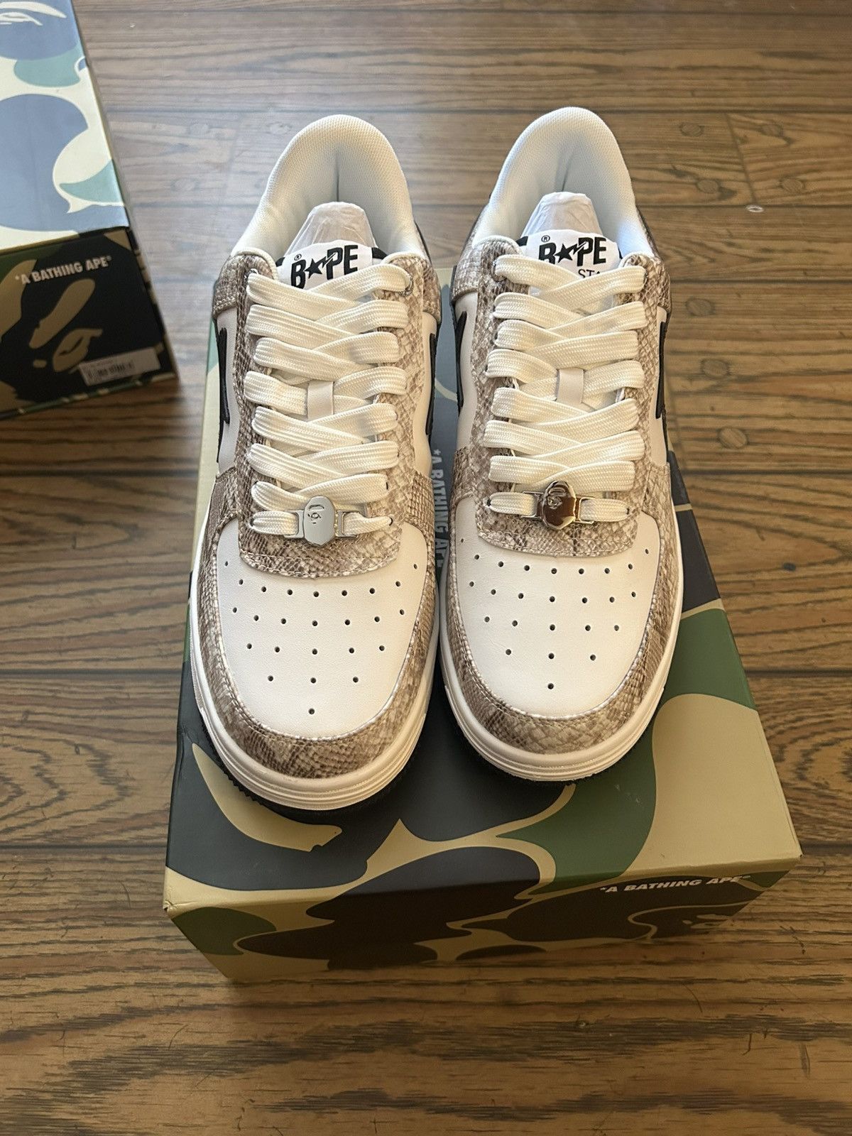 Bape NEW Bape Beige Snakeskin Bapestas Size US 8 / EU 41 - 5 Thumbnail