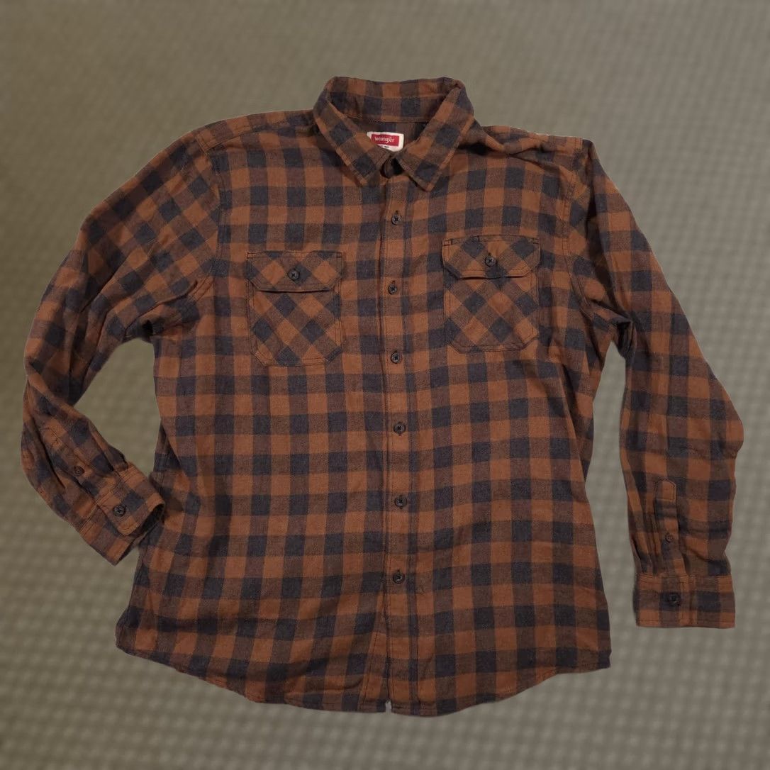 Wrangler Wrangler Shirt Mens XL Brown Plaid Flannel Button Front Long Sleeve Casual Size US XL / EU 56 / 4 - 1 Thumbnail