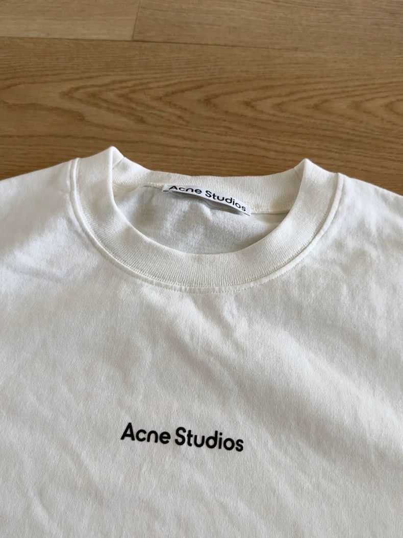 Acne Studios acne studios Letter white short-sleeved shirt Size US S / EU 44-46 / 1 - 2 Thumbnail