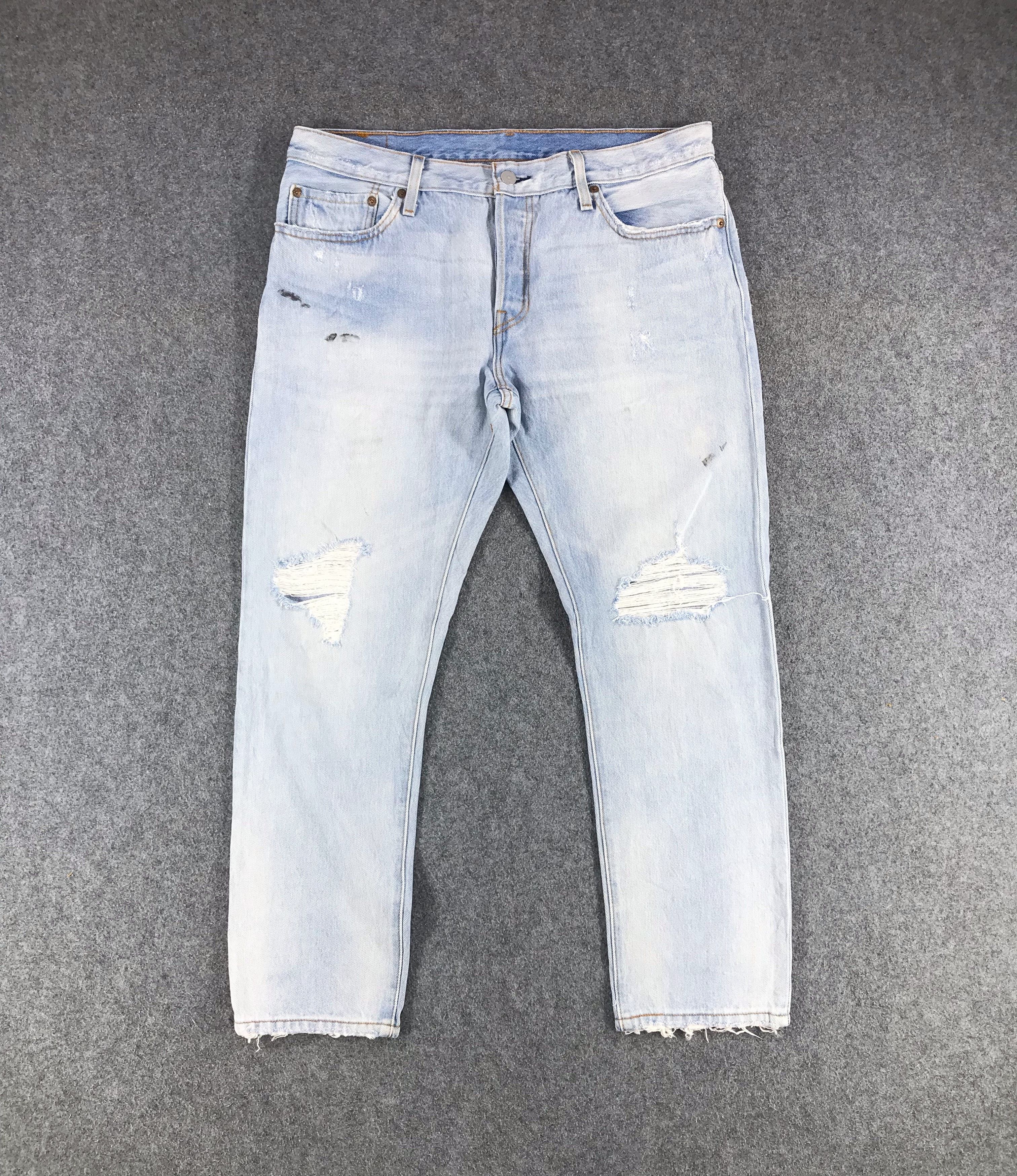 Levi's Distress Levis 501 ct Jeans Light Wash Denim KJ492 Size US 36 / EU 52 - 1 Thumbnail