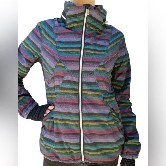 Lululemon Lululemon Run Hustle Jacket in Multi Poncho Stripe Hooded Ja Size M / US 6-8 / IT 42-44 - 2 Thumbnail