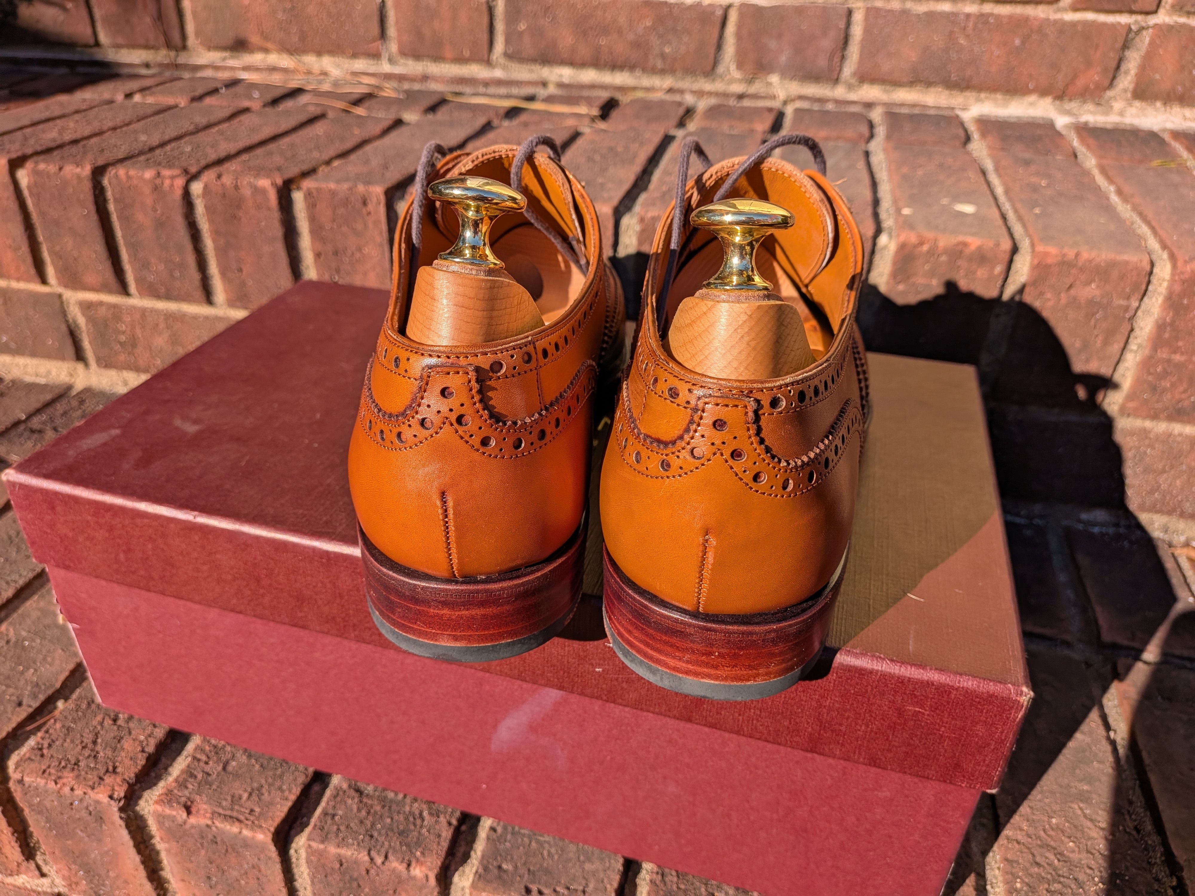 Carmina Carmina Wingtip Oxfords Size US 8 / EU 41 - 3 Thumbnail