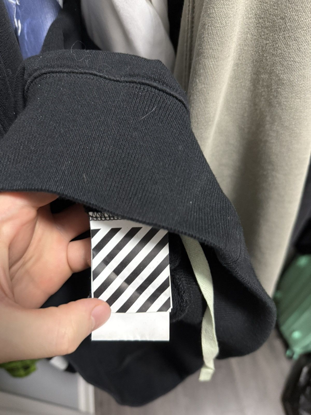 Off-White Off White Caravaggio Diagonal Sweatershirt Size US M / EU 48-50 / 2 - 7 Thumbnail