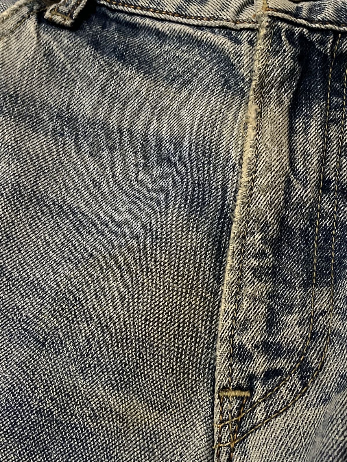 Japanese Brand × Uniqlo Uniqlo Japan Selvedge Dirty Wash Blue Ripped Jeans Denim Size US 38 / EU 54 - 17 Thumbnail