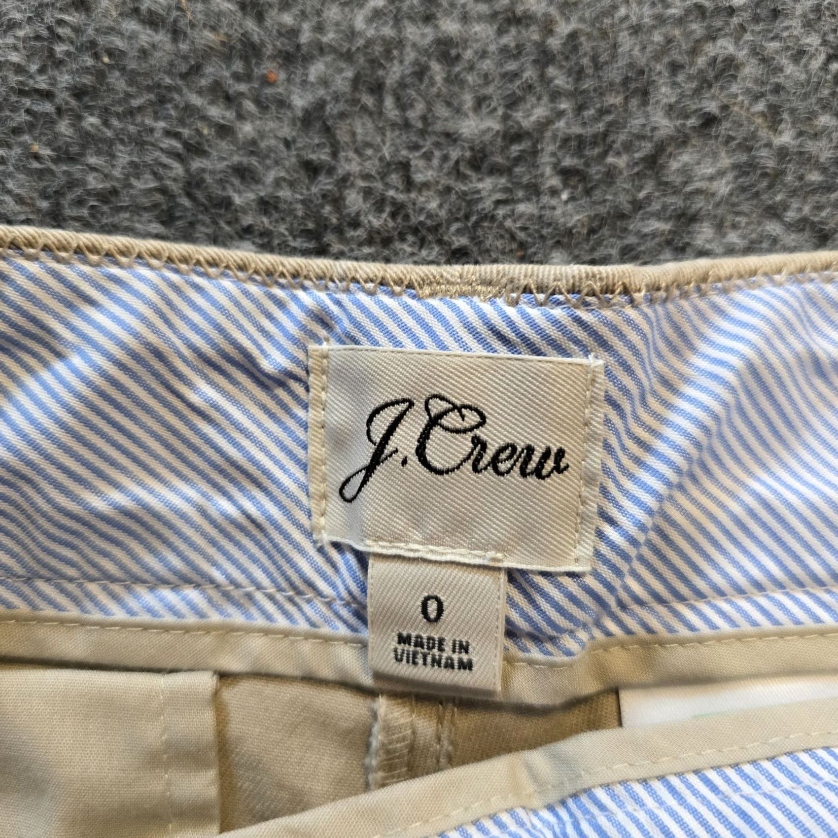 J.Crew J.CREW Short Womens Size 0 Tan Khaki 5 Inch Inseam Chino Preppy Capsule Casual Shirt? Size 25" / US 0 / IT 36 - 3 Thumbnail