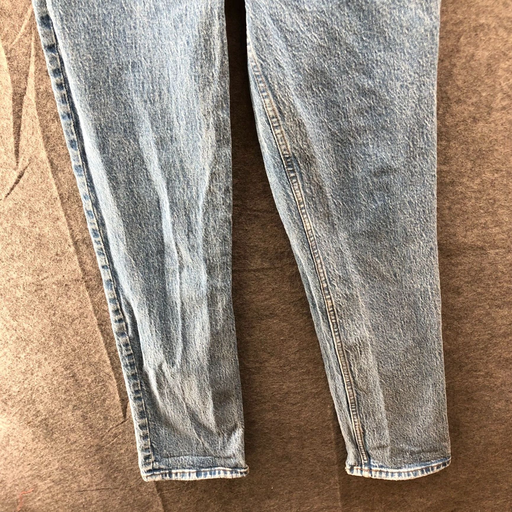 Abercrombie & Fitch VINTAGE Abercrombie & Fitch The 90s Straight Ultra High Rise Jean Womens 2R / 26 Blue Size 26" / US 2 / IT 38 - 4 Thumbnail