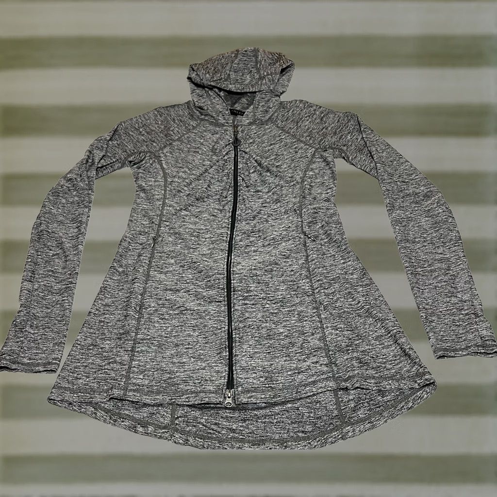 Athleta Athleta Hooded Full Zip Up Jacket Womens S Gray Heather Vitamin Sea Full Zip Comfort Pockets Athleisure Winter Spring Fall Gym & Training Size S / US 4 / IT 40 - 1 Thumbnail