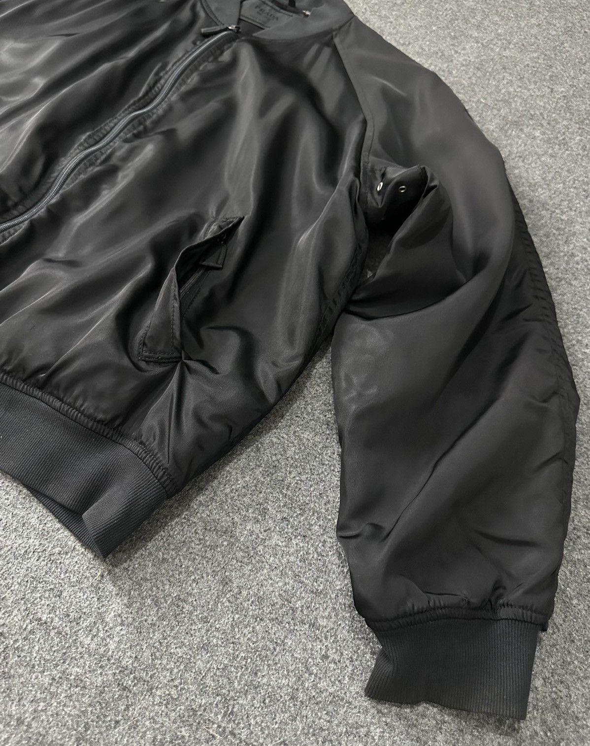Prada Prada - 90s Vintage Zip-Up Nylon Bomber Jacket Hard to Find Size US M / EU 48-50 / 2 - 5 Thumbnail