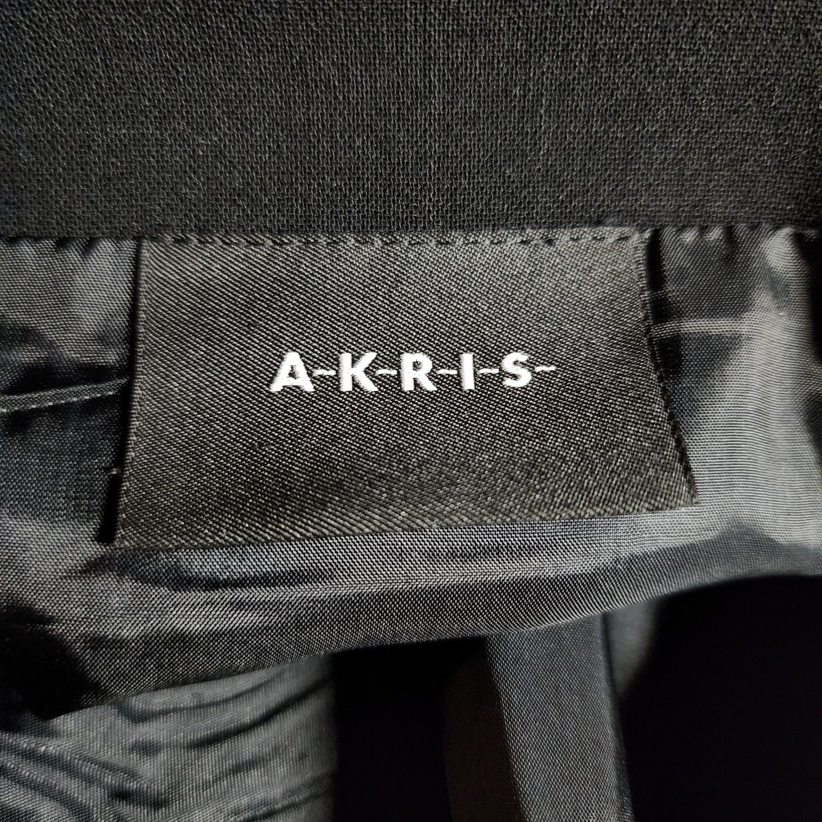 Akris Akris Black Wool Skirt – Size M – Grosgrain Trim – Zip Clos Size 30" / US 8 / IT 44 - 2 Thumbnail