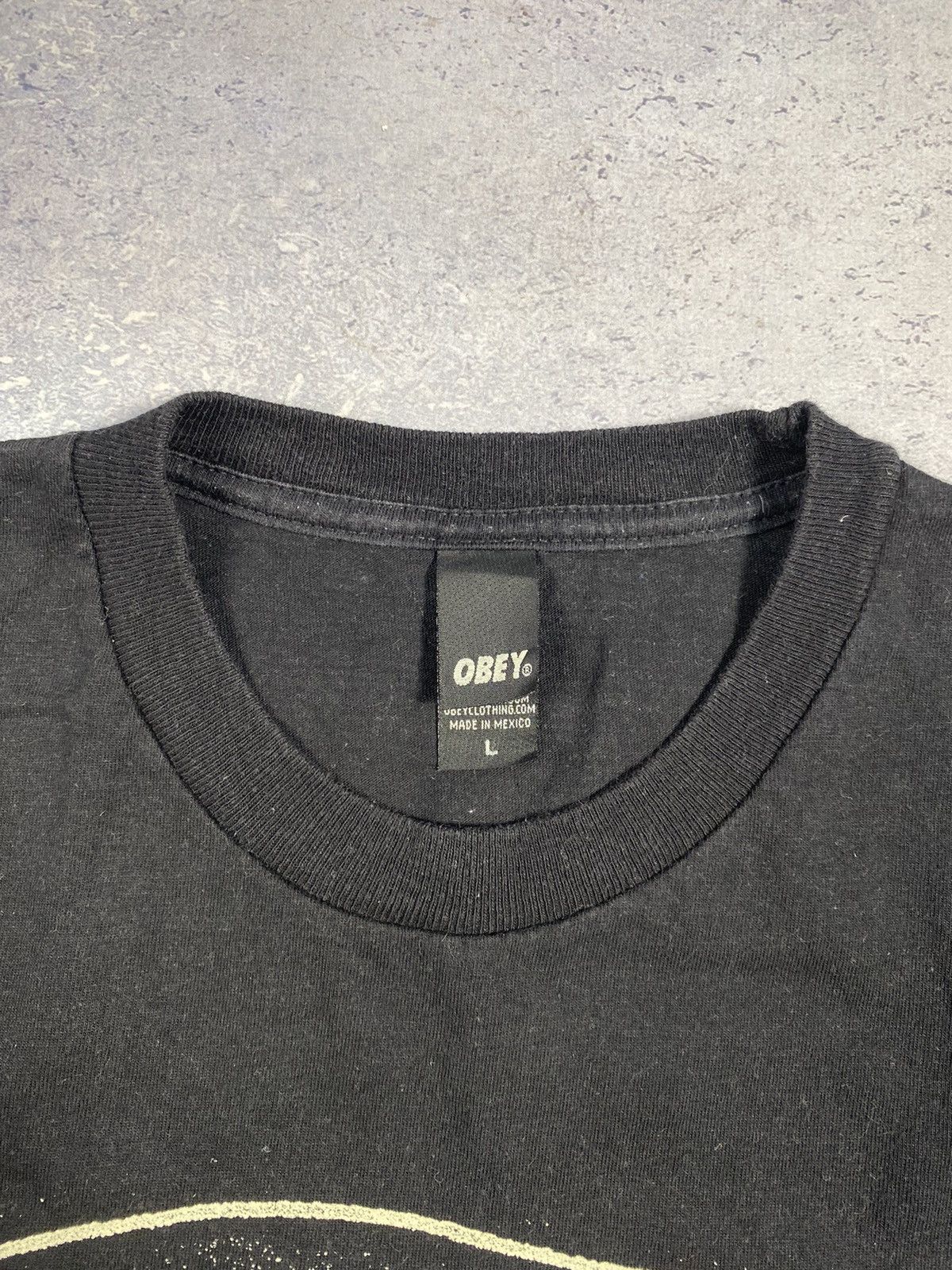 Obey × Vintage Vintage Black Obey Rise Above Men’s T-Shirt Size L Size US L / EU 52-54 / 3 - 6 Thumbnail
