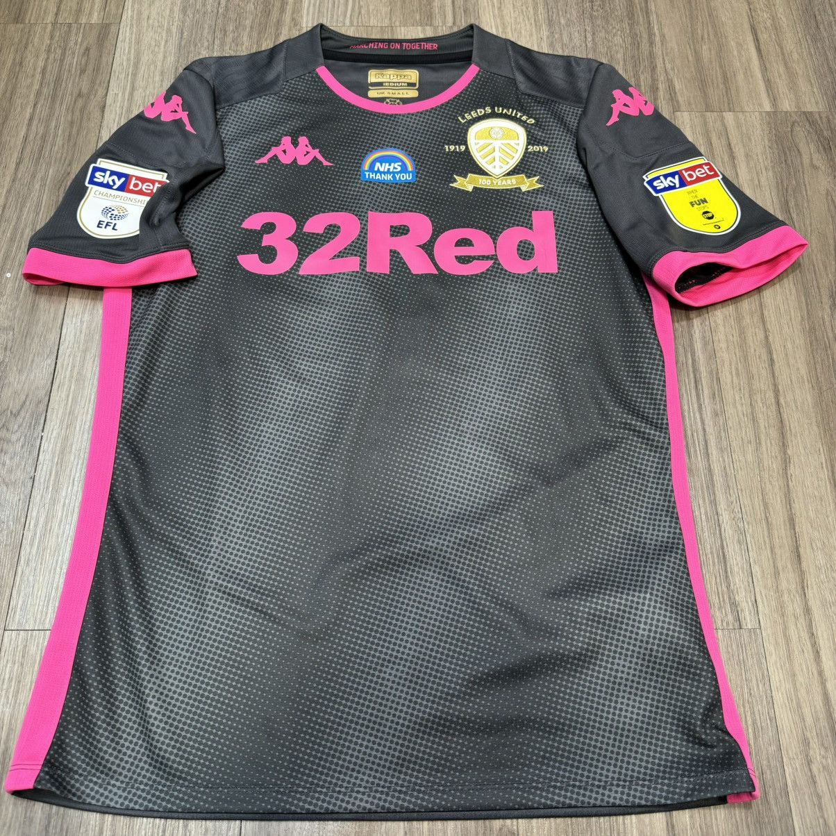 Kappa Leeds United 19/20 away shirt #20 Phillips Size US S / EU 44-46 / 1 - 1 Thumbnail