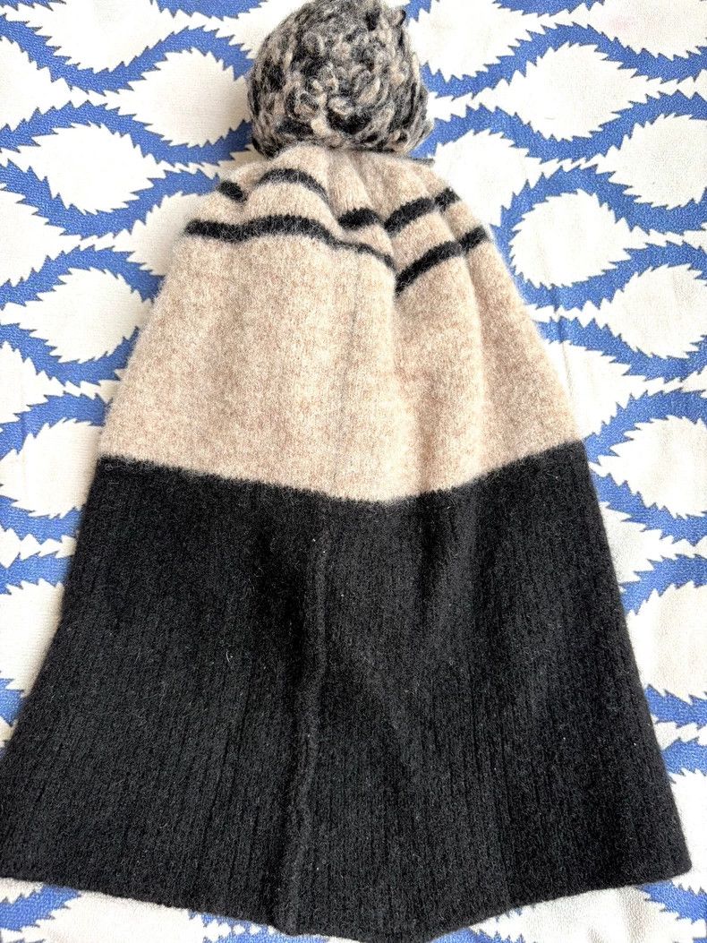 Vivienne Westwood Vivienne Westwood Saturn Knit Hat Size ONE SIZE - 6 Thumbnail