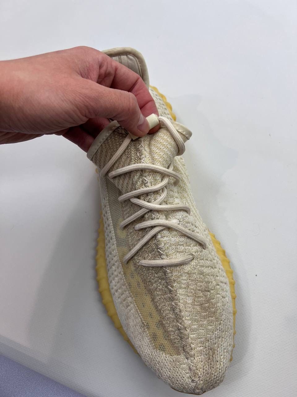 Adidas Adidas Yeezy 350 sneakers size US 11 1/2 Size US 11 / EU 44 - 9 Thumbnail