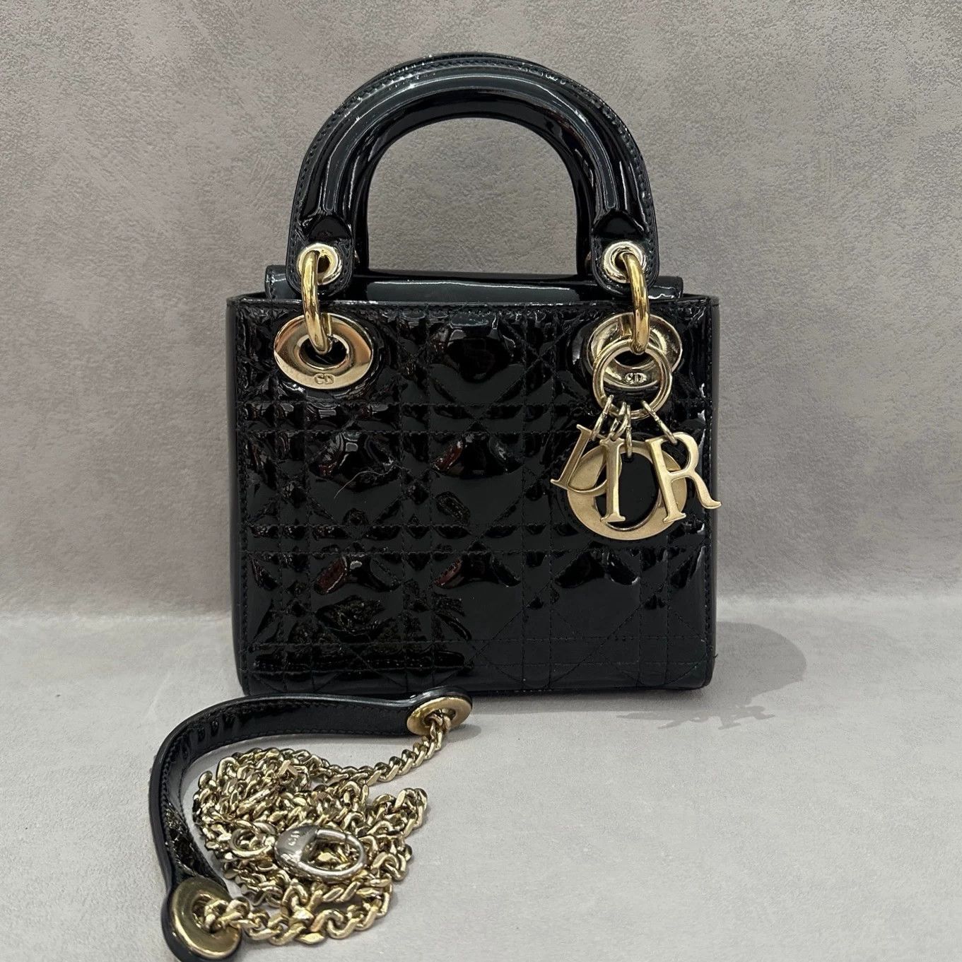 Dior Pre-loved Bag Very good condition Size ONE SIZE - 1 Thumbnail