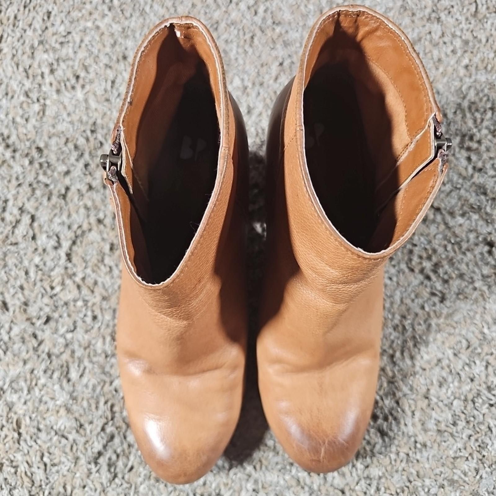 BP. BP RN58665 Genuine Leather 8M Side Zip Wedge Heel Boots Size US 8 / IT 38 - 2 Thumbnail