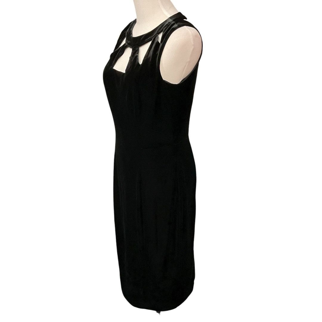 Other Eliza J Velvet Cutout Midi Dress Cocktail Party Black Size 6 Size S / US 4 / IT 40 - 2 Thumbnail