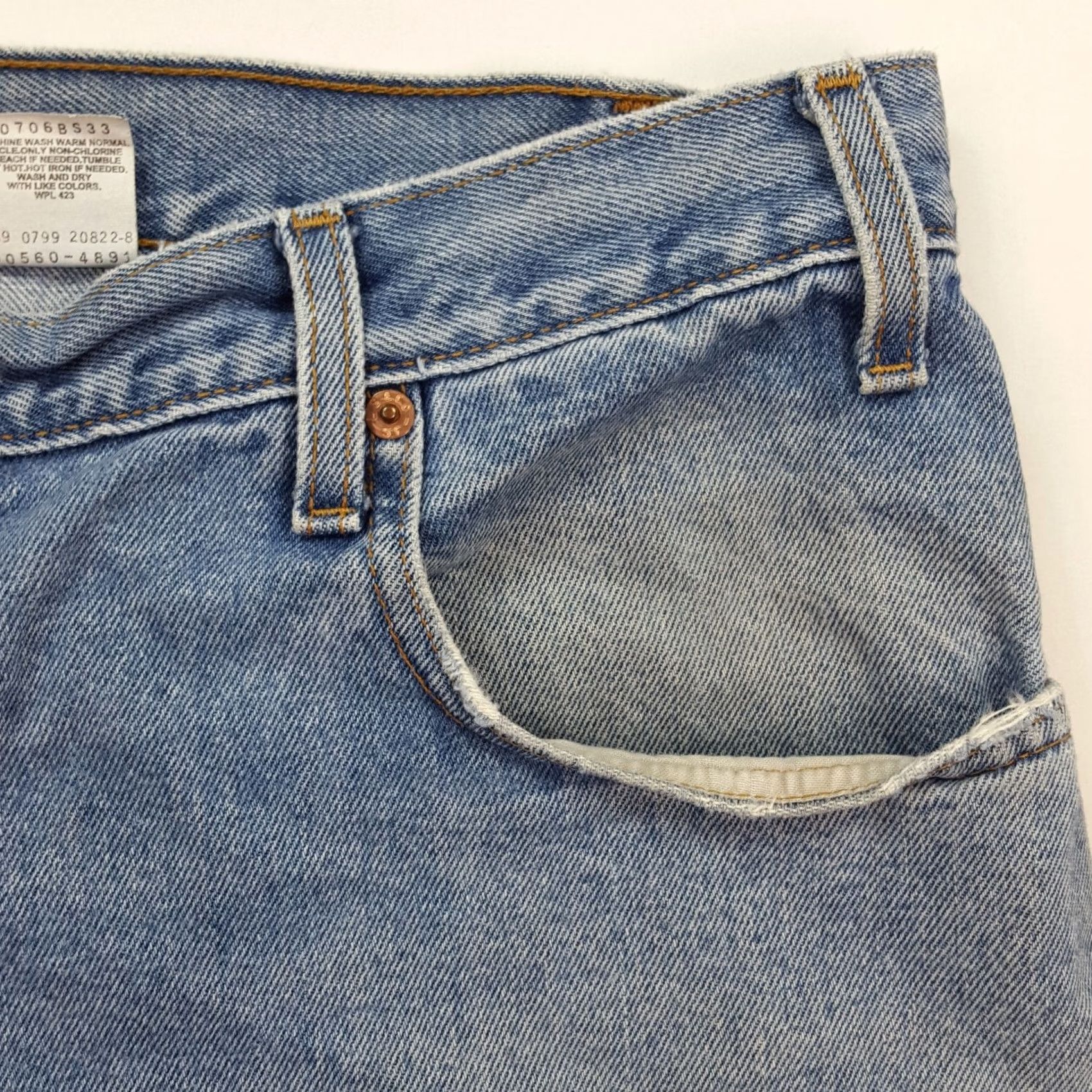 Levi's VINTAGE Levi's 560 Jeans Mens 36x30 Denim Blue Loose Fit Tapered 90s Grunge Rock Skater Pants Size US 36 / EU 52 - 7 Thumbnail