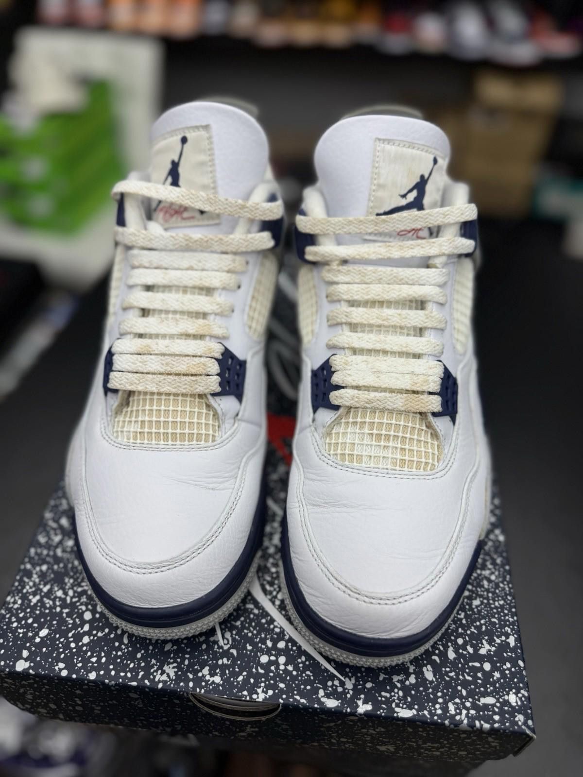 Jordan Brand Size 11 - Air Jordan 4 Retro Mid Midnight Navy White Leather Size US 11 / EU 44 - 4 Thumbnail