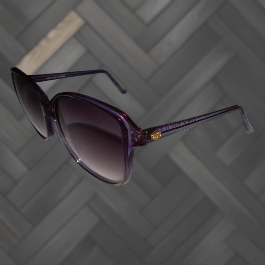 Anne Klein VINTAGE Anne Klein Women's Oversized Sunglasses Italy Purple 90s Riviera Size ONE SIZE - 1 Thumbnail