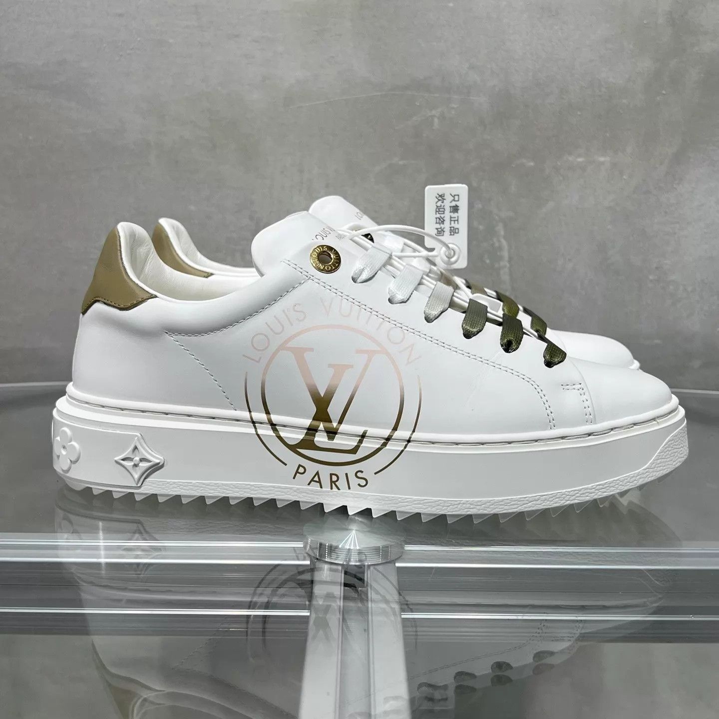 Louis Vuitton LV Time Out White Print Sneaker UK2.5/36.5 Size US 5 / IT 35 - 4 Thumbnail