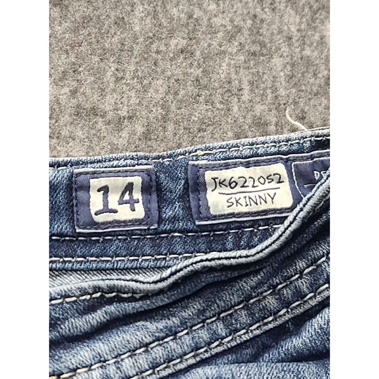 Miss Me Miss Me Jeans Girls 14 Skinny Fit Straight 5-Pocket Denim Low Rise Blue Bedazzled Rhinestone Embroidered Measurements Ready Size 36" / US 14 / IT 50 - 3 Thumbnail