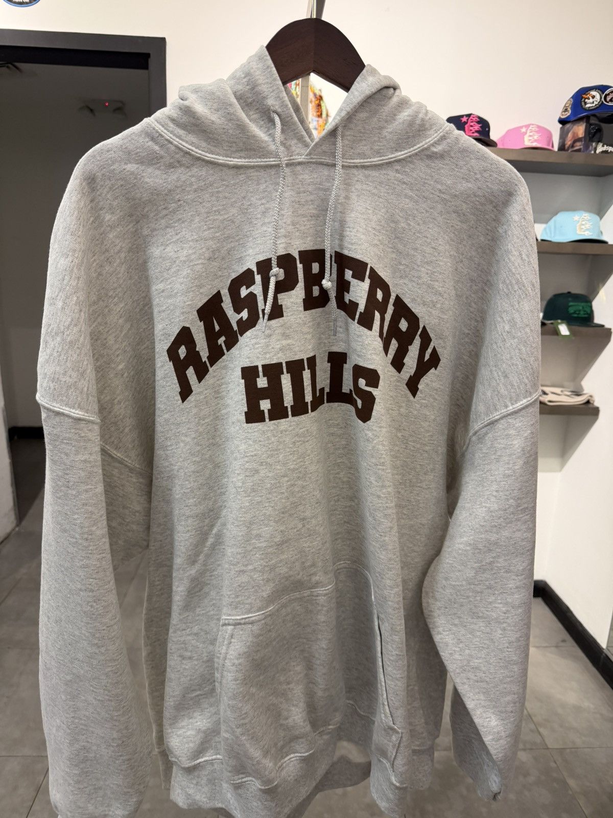 The GV Gallery GV GALLERY OG HOODIE GREY BROWN Size US XXL / EU 58 / 5 - 1 Thumbnail