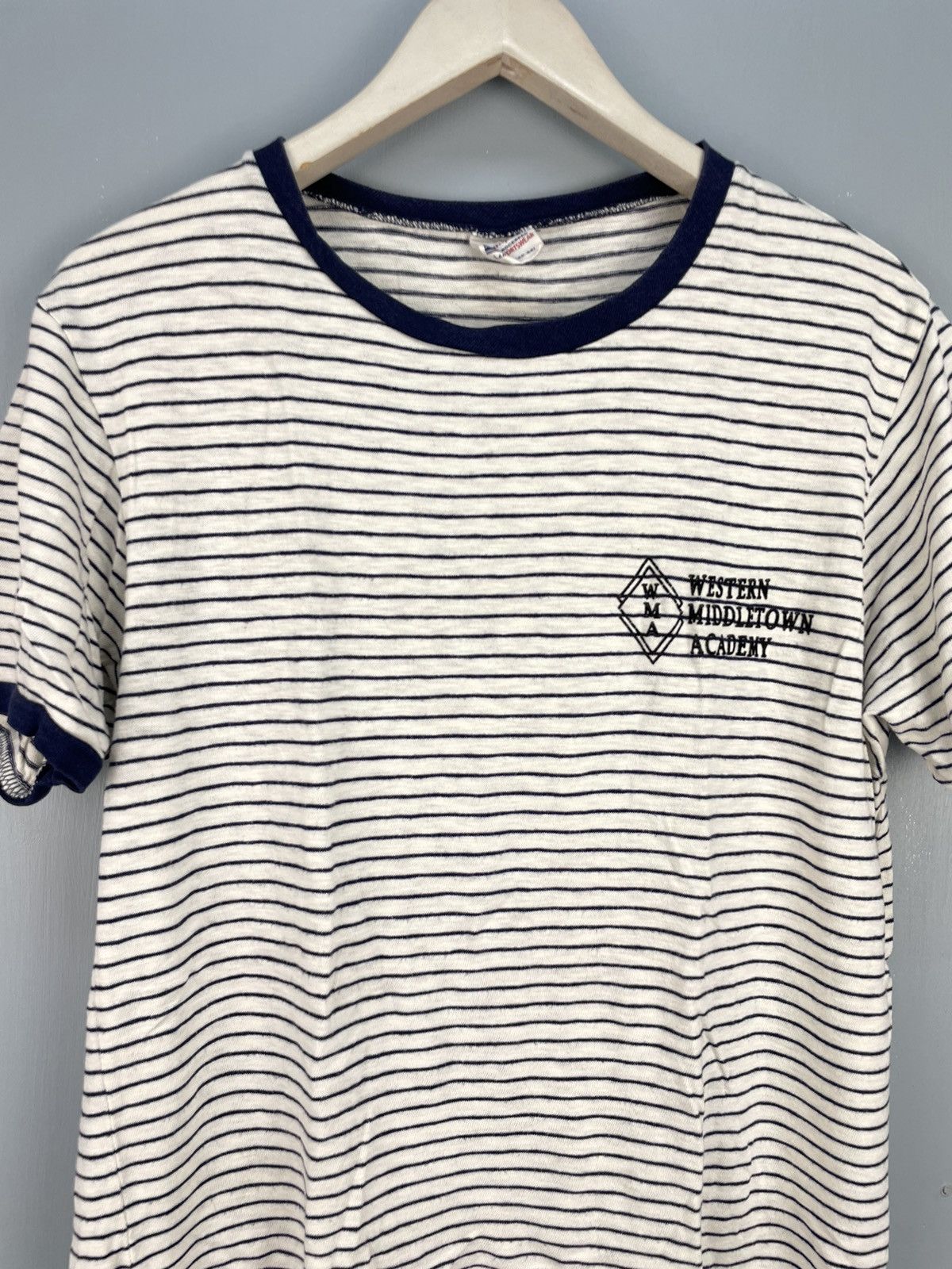 Champion Champion running man tag reproduction 50s style t shirt Size US L / EU 52-54 / 3 - 3 Thumbnail
