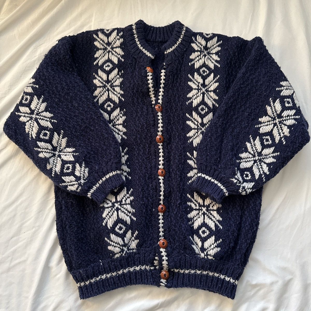 Other Navy and white knitted wool cardigan Size US L / EU 52-54 / 3 - 1 Thumbnail