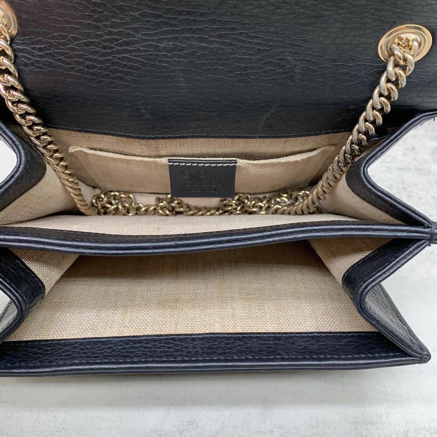 Gucci GUCCI Double G chain black messenger bag 9/10 Size ONE SIZE - 9 Thumbnail