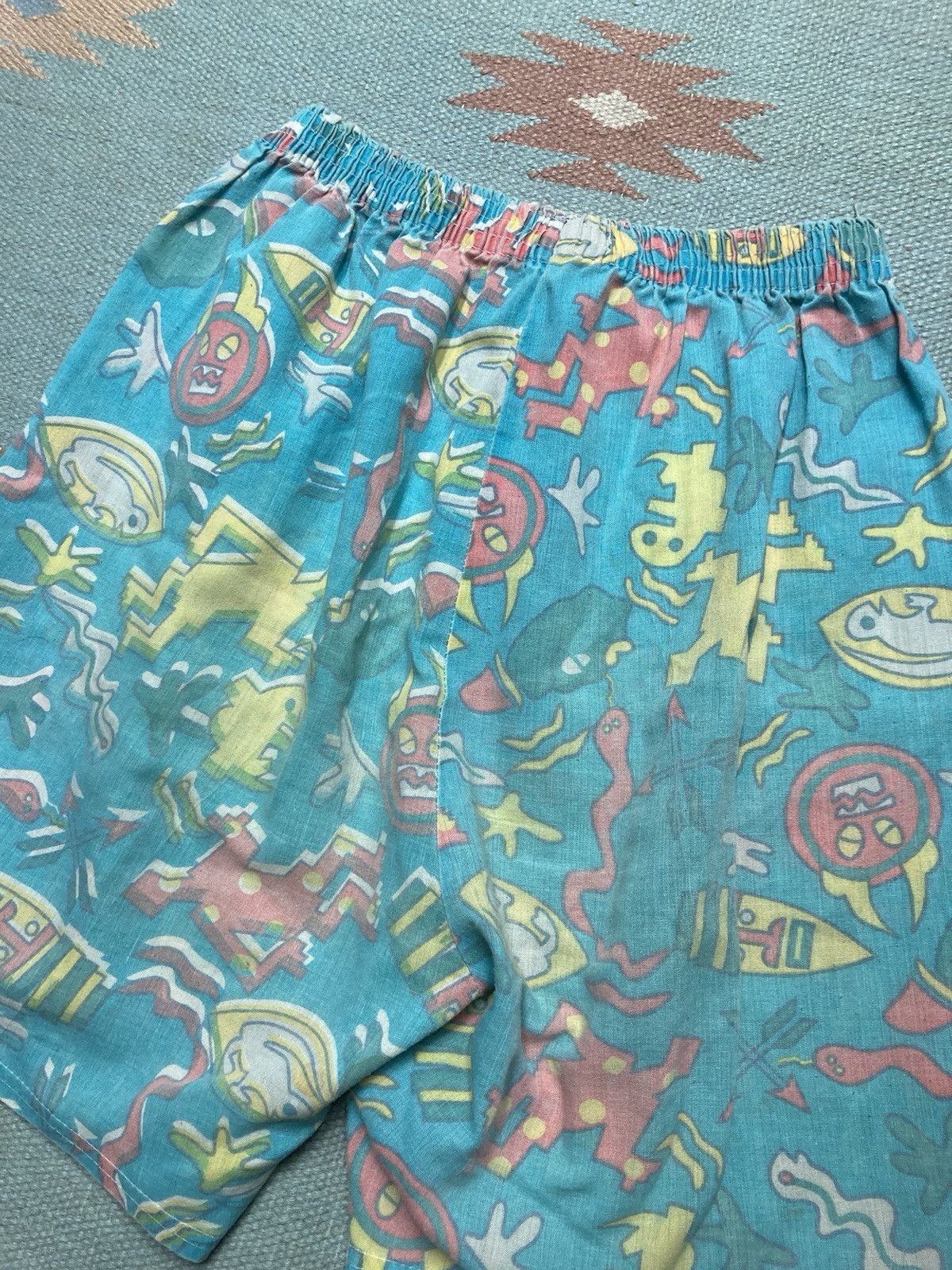 Vintage Vtg lightweight cotton shorts Keith haring pop art print M Size US 32 / EU 48 - 6 Thumbnail