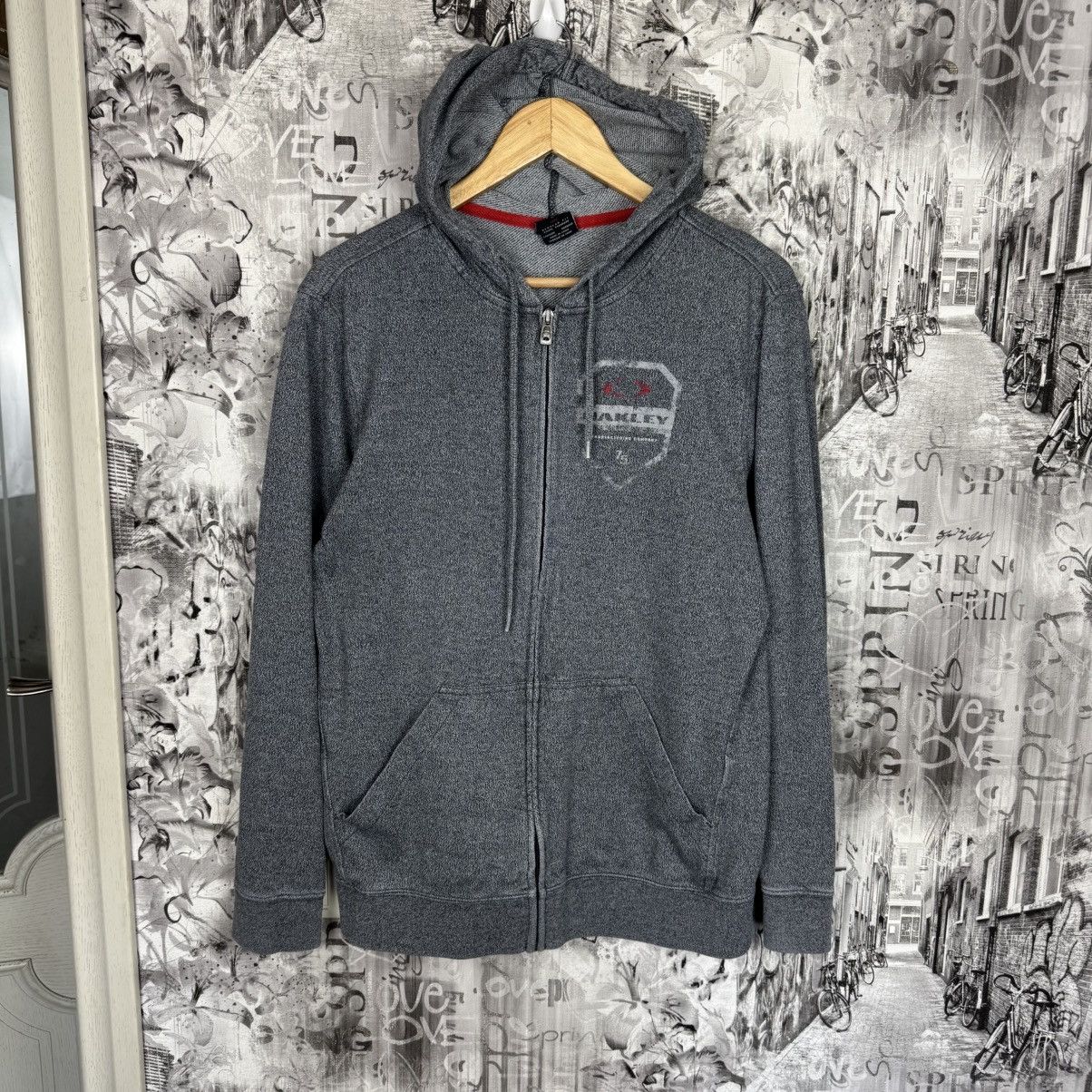 Oakley VINTAGE Y2K OAKLEY ZIP HOODIE Size US M / EU 48-50 / 2 - 1 Thumbnail