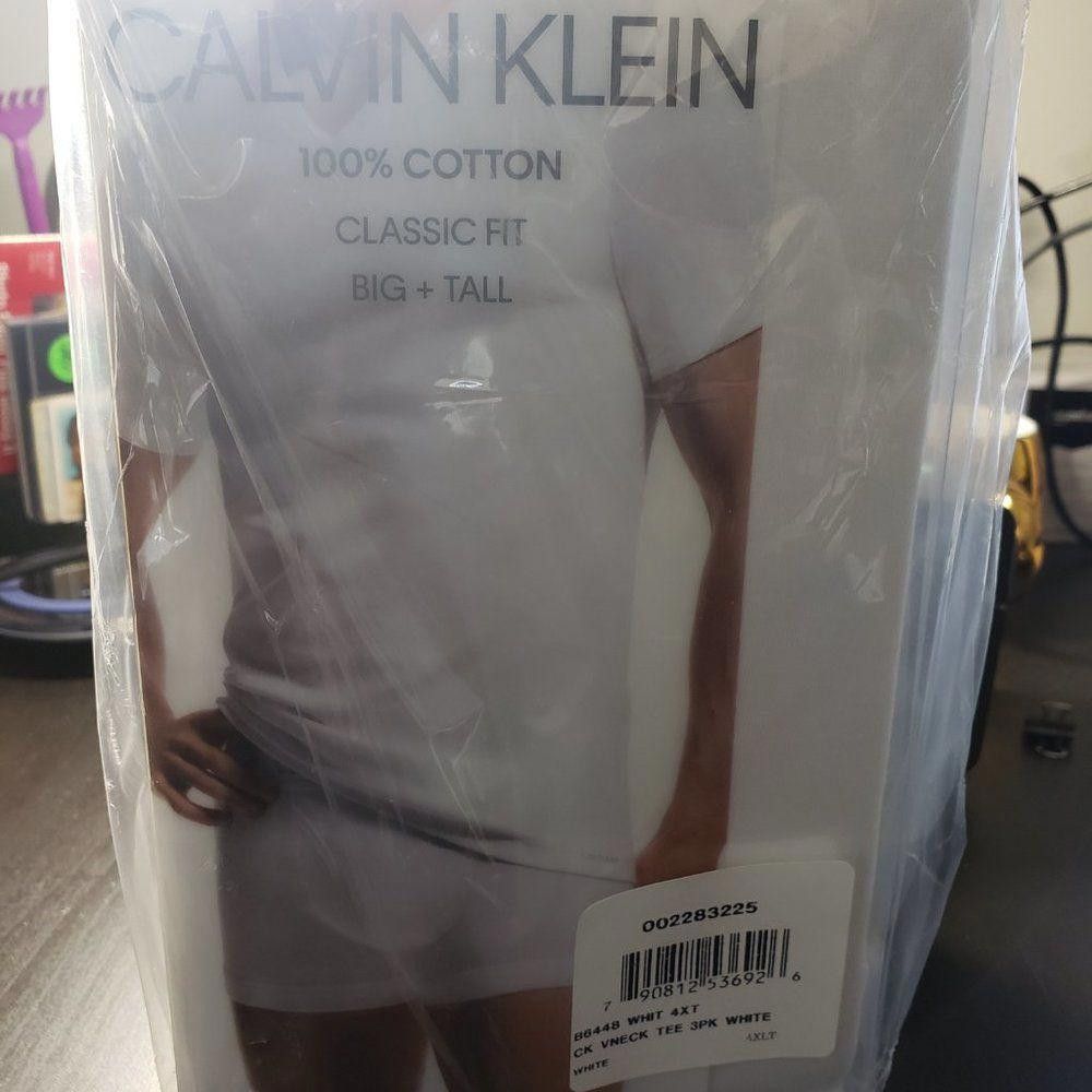 Calvin Klein CT1459a Calvin Klein Big + Tall Cotton 3-Pack V-Neck T-Shirt Size US XXL / EU 58 / 5 - 2 Thumbnail