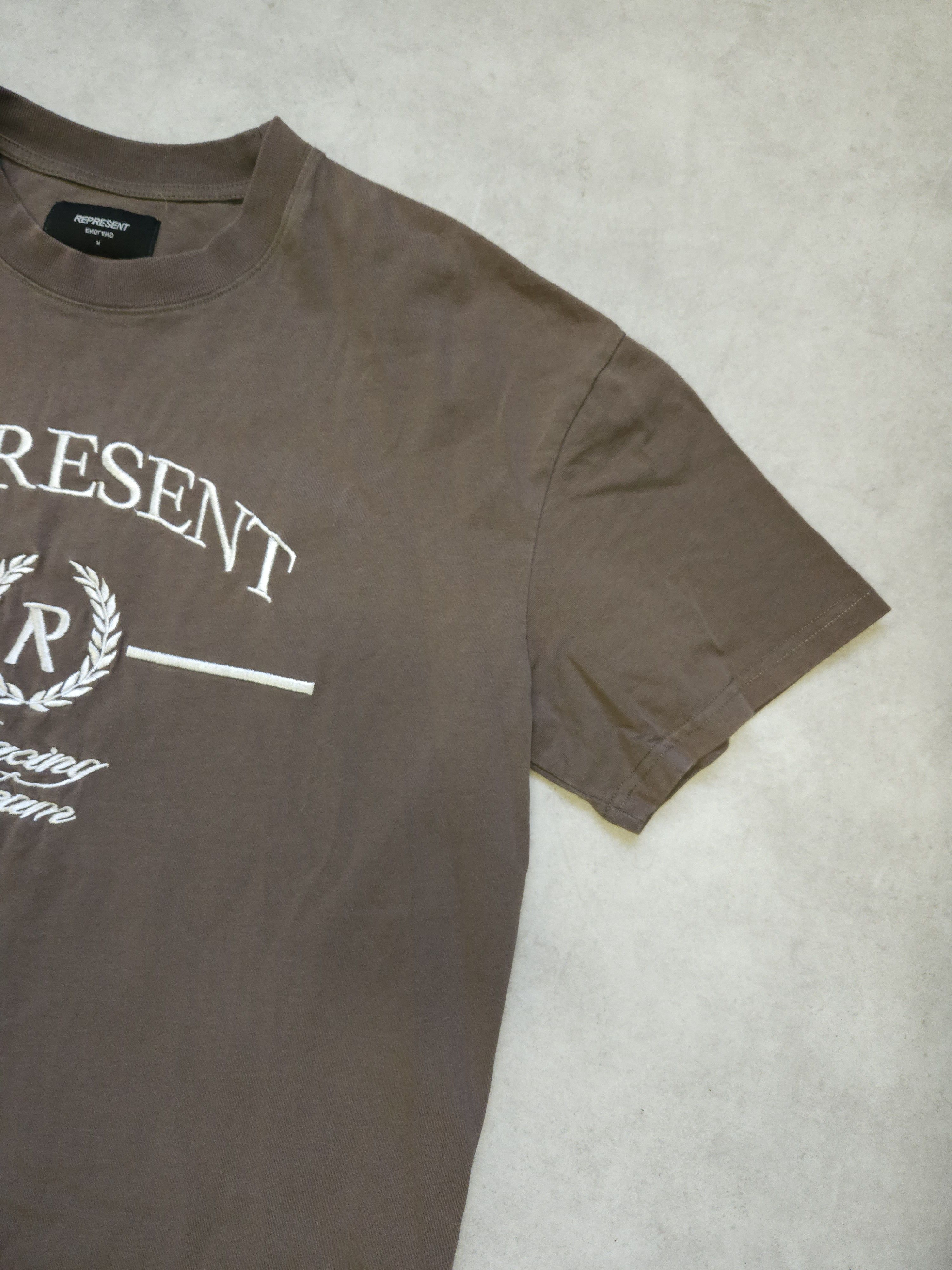 Represent Clo. Represent racing team embroidered logo tee Size US M / EU 48-50 / 2 - 5 Thumbnail