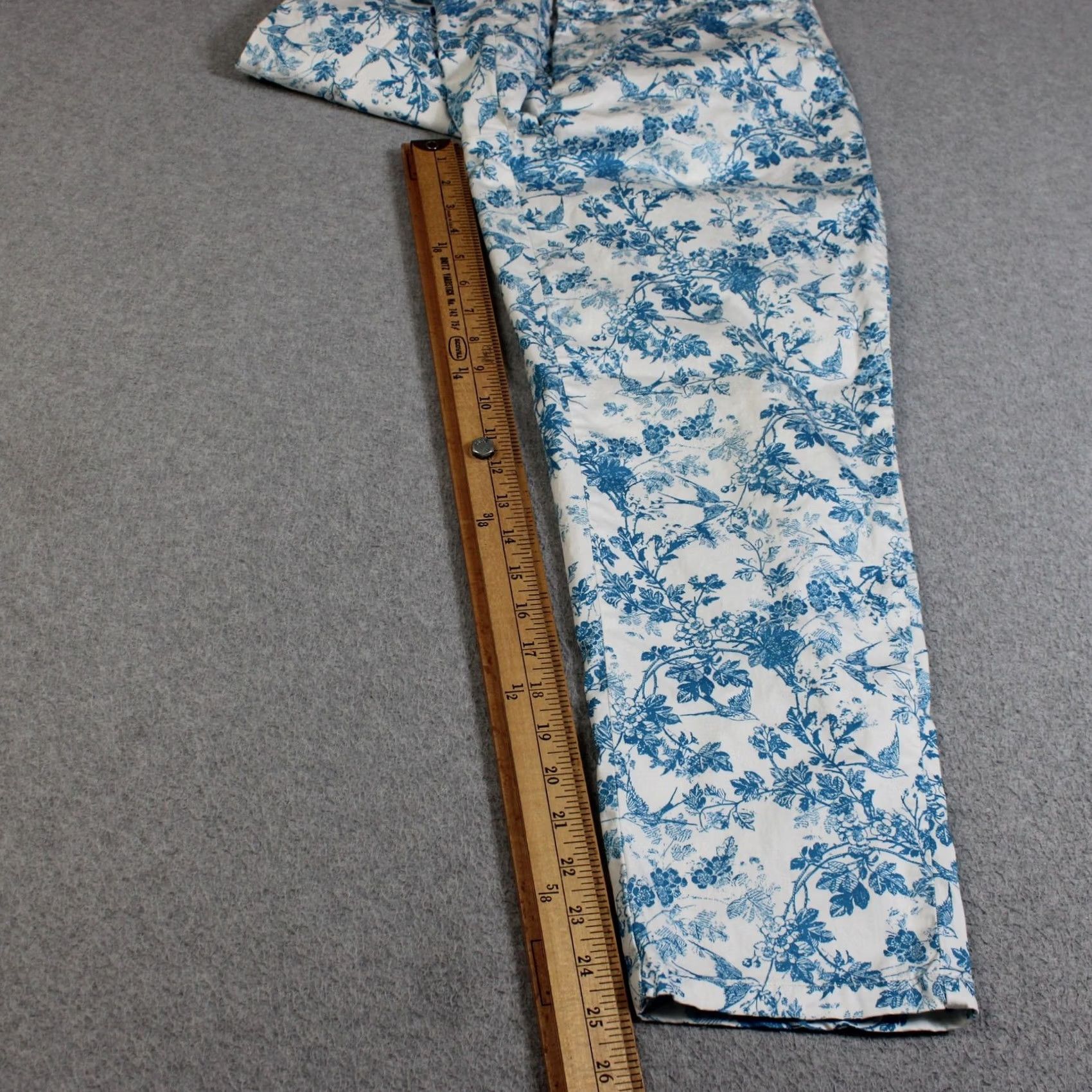 Vintage Garnet Hill Pants Women 10 Blue Floral Bird Chino Ankle Cropped Cotton Coastal Size 32" / US 10 / IT 46 - 6 Thumbnail