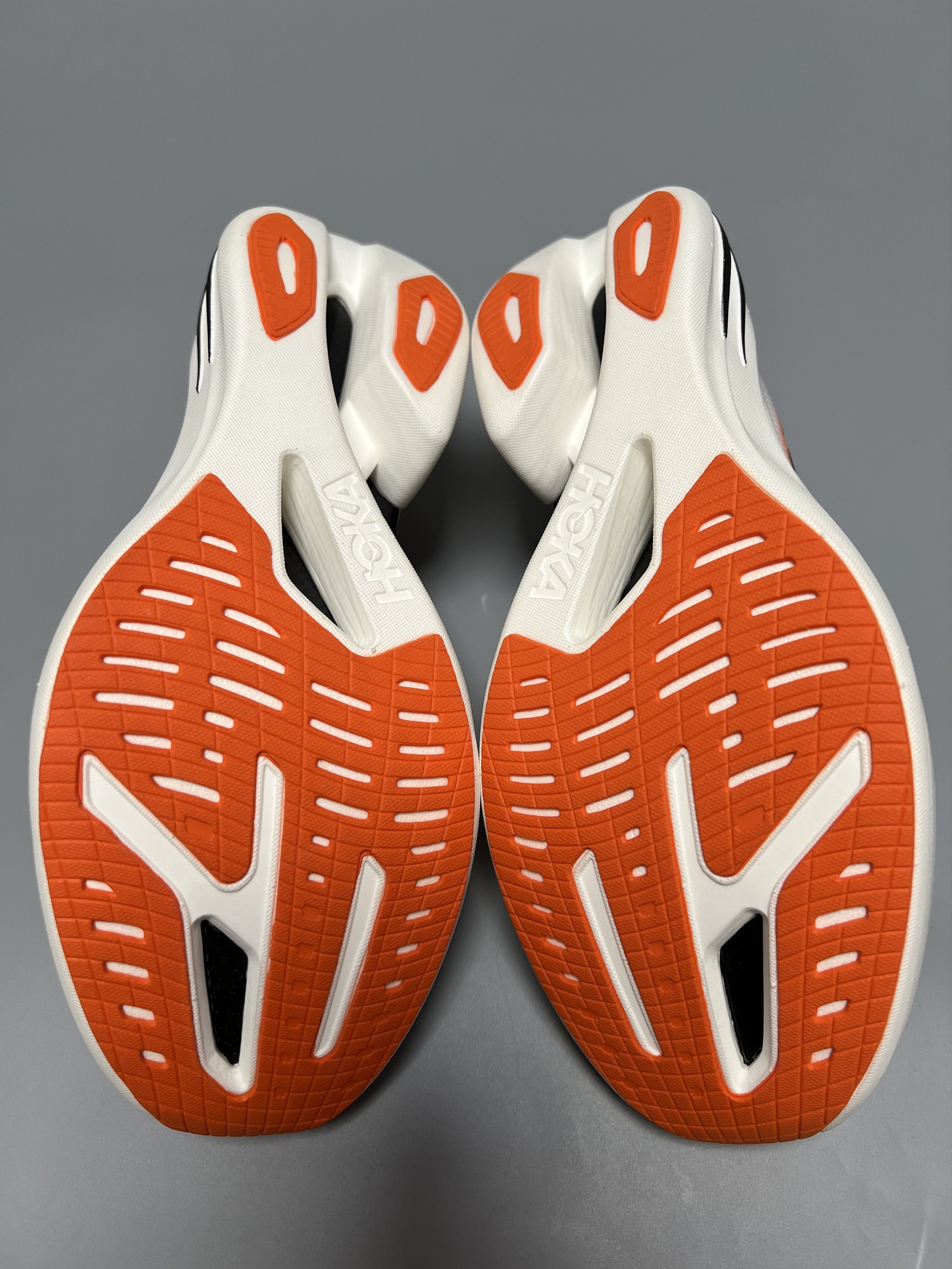 Hoka Hoka One One Cielo X1 2.0 Running Shoes 1162053 FLV Size US 7 / EU 40 - 6 Thumbnail